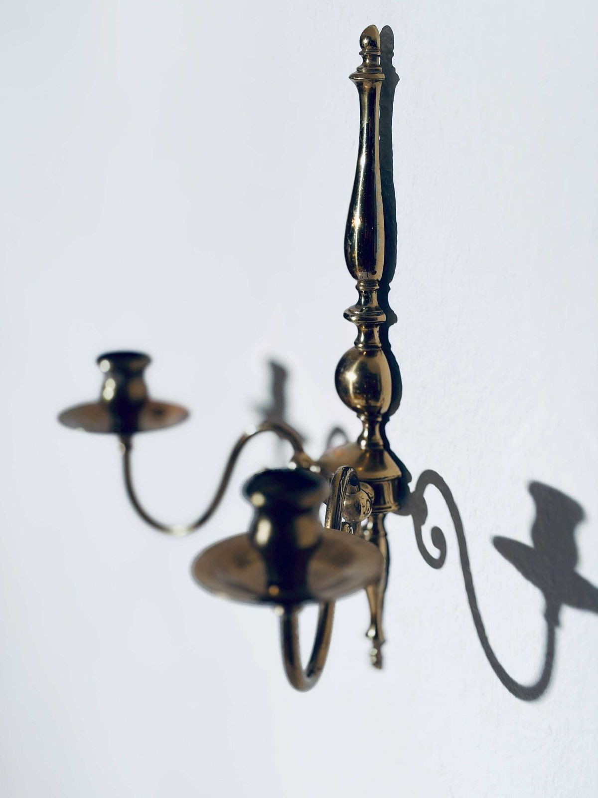 Two Brass Wall Chandeliers Piano Candle Holder / Victorian Hollywood Regency Decor photo vinterior