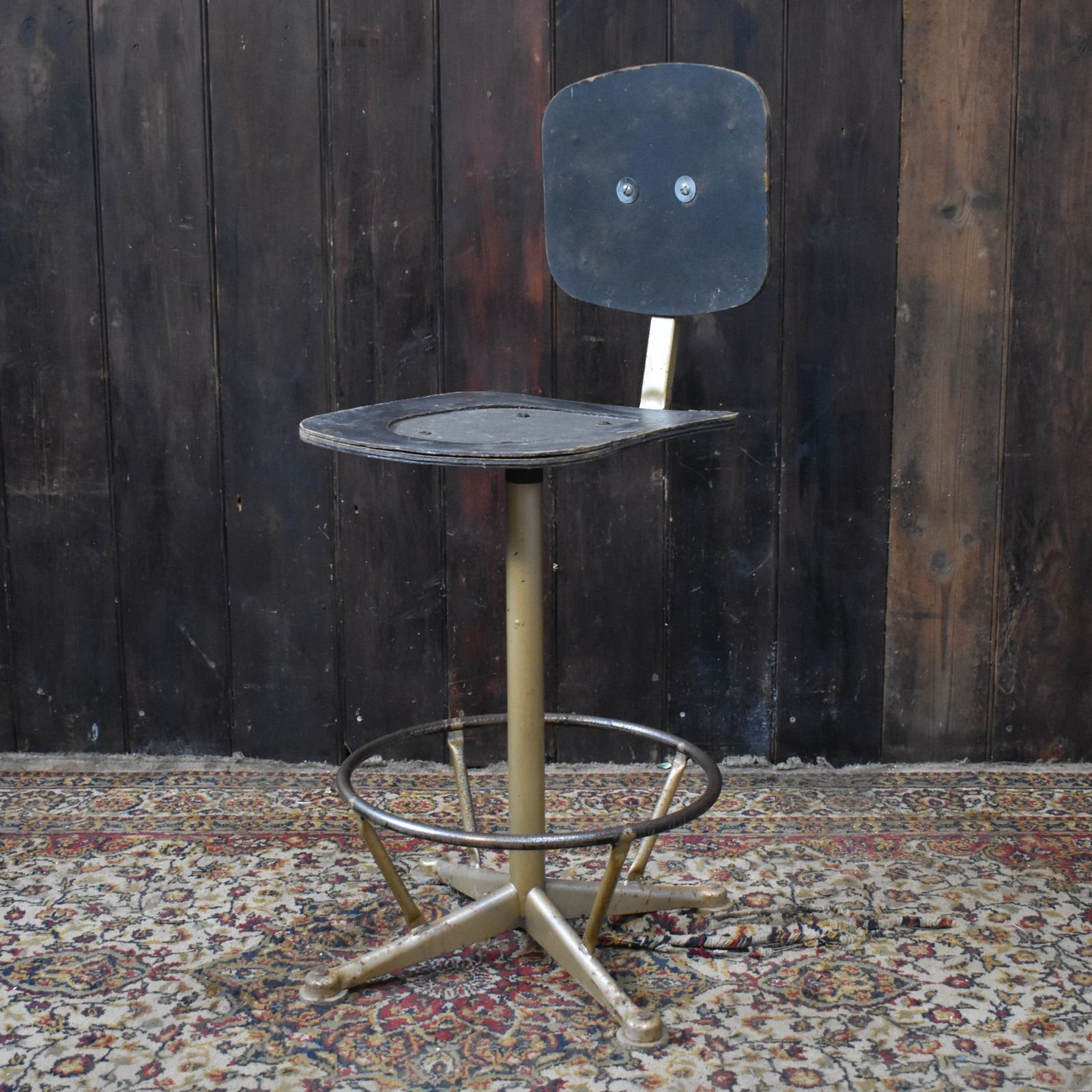 Vintage 1960s Industrial Machinst Workshop Factory Swivel Bar Island Chair