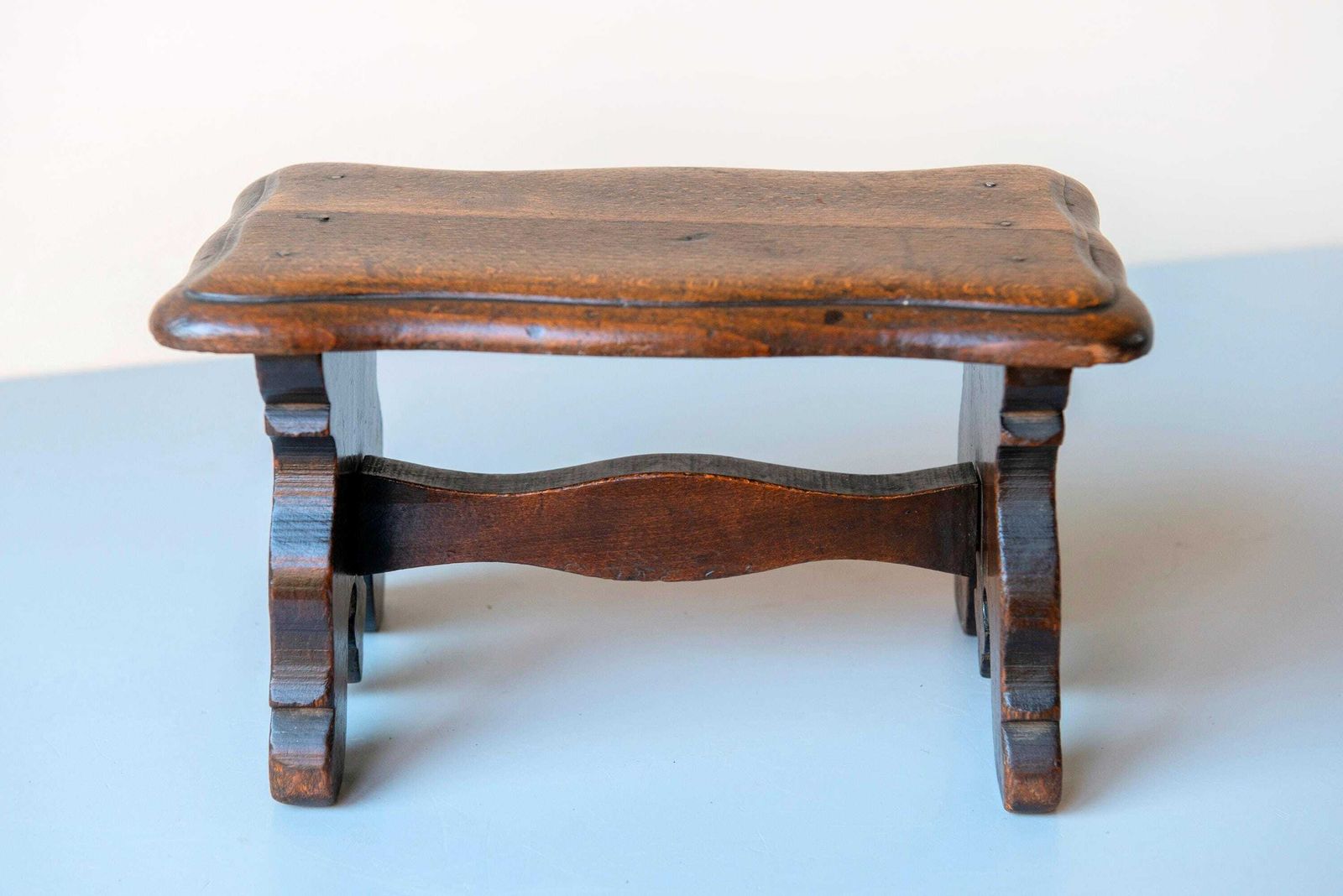 19th Century Primitive Wooden Stool – Rustic English Country Footstool With Scalloped Top photo buy