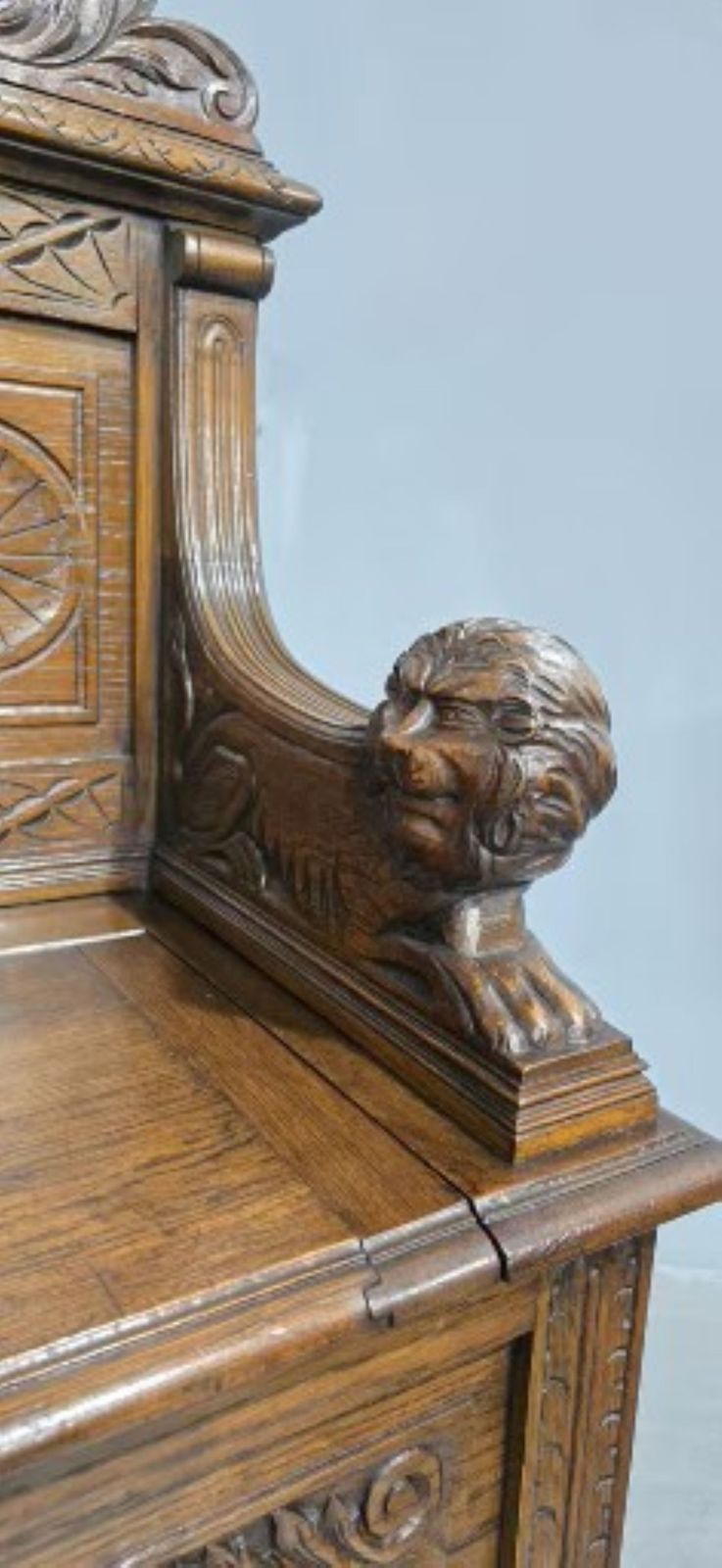 Excellent Green Man Hall Monks Bench photo 995.0