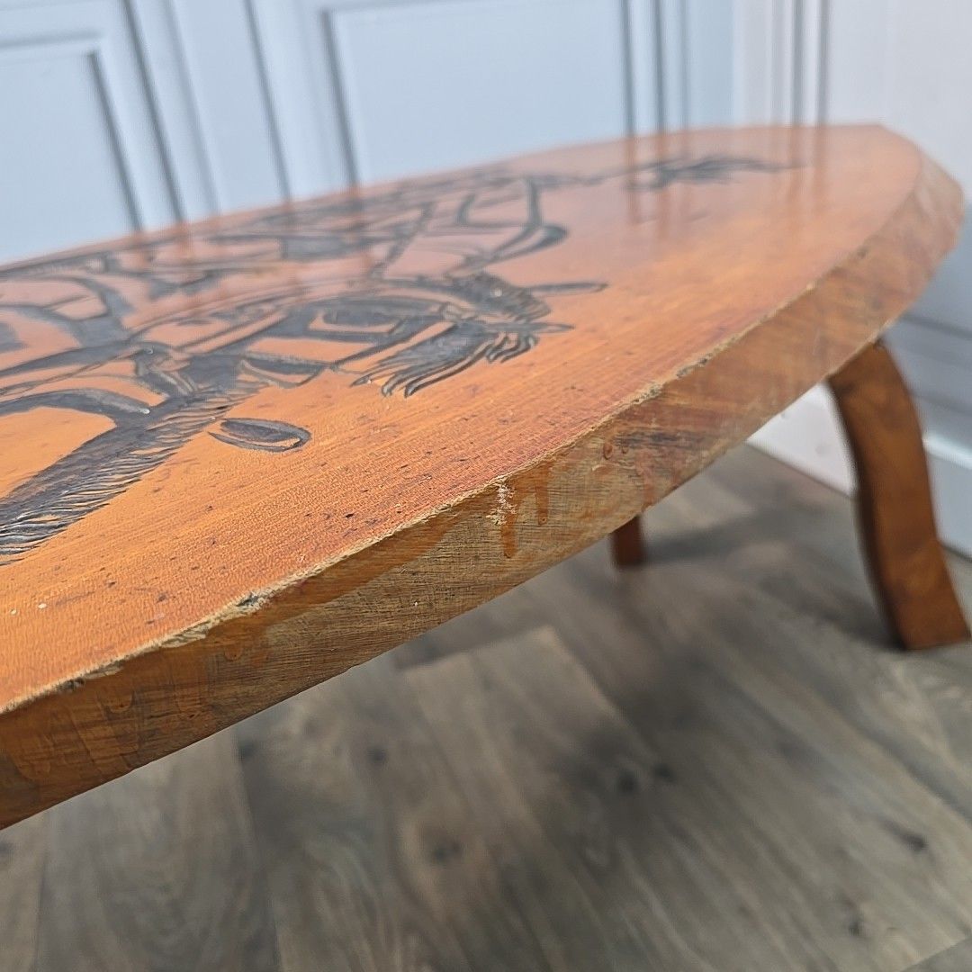 photo vinterior Vintage Rustic Coffee Table Carved Hardwood Slab Top Folk Art Horse Scene Iroko?