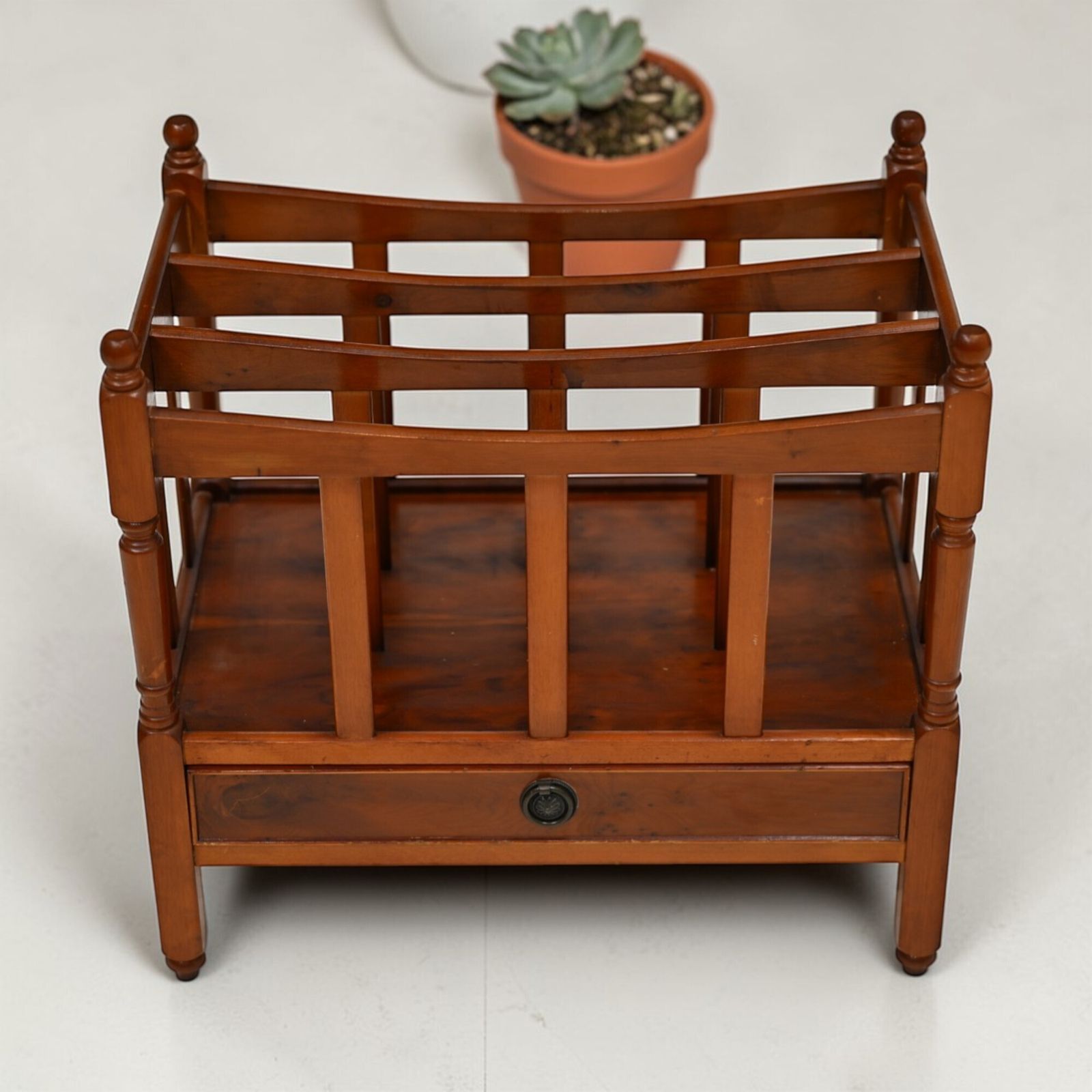 Mahogany/Teak Canterbury Magazine Paper Rack Free Nationwide Delivery