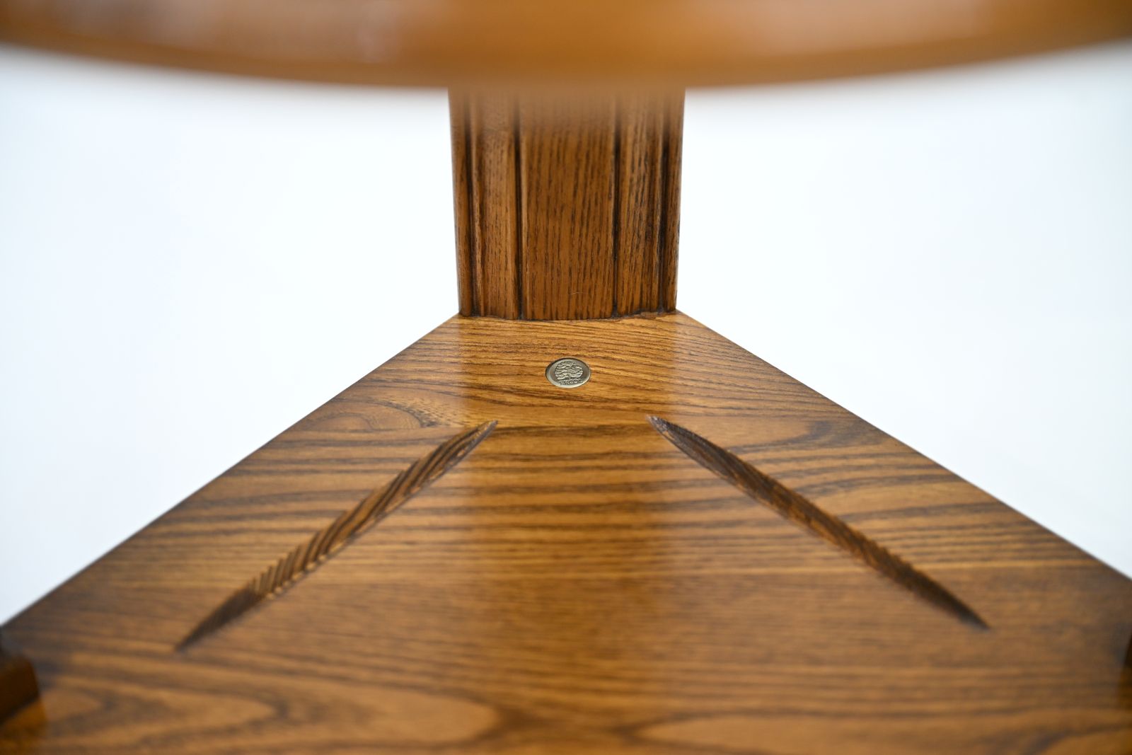 Furniture Genuine Ercol Corner Shelves Golden Dawn Finish #1103 Exc Free Uk Delivery photo