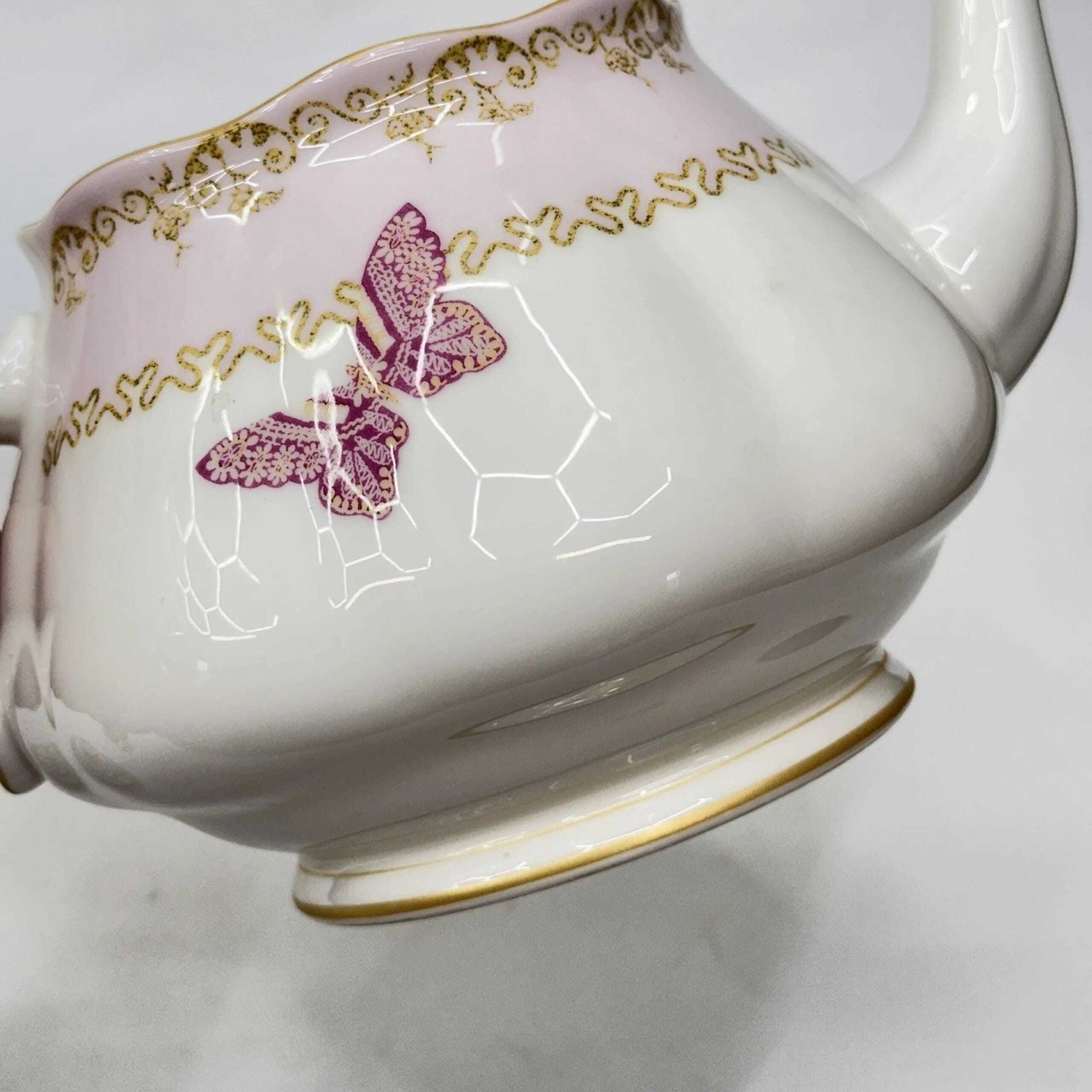 photo vinterior Rare Royal Albert Zandra Rhodes Teapot My Favourite Things Butterfly Pink 2005
