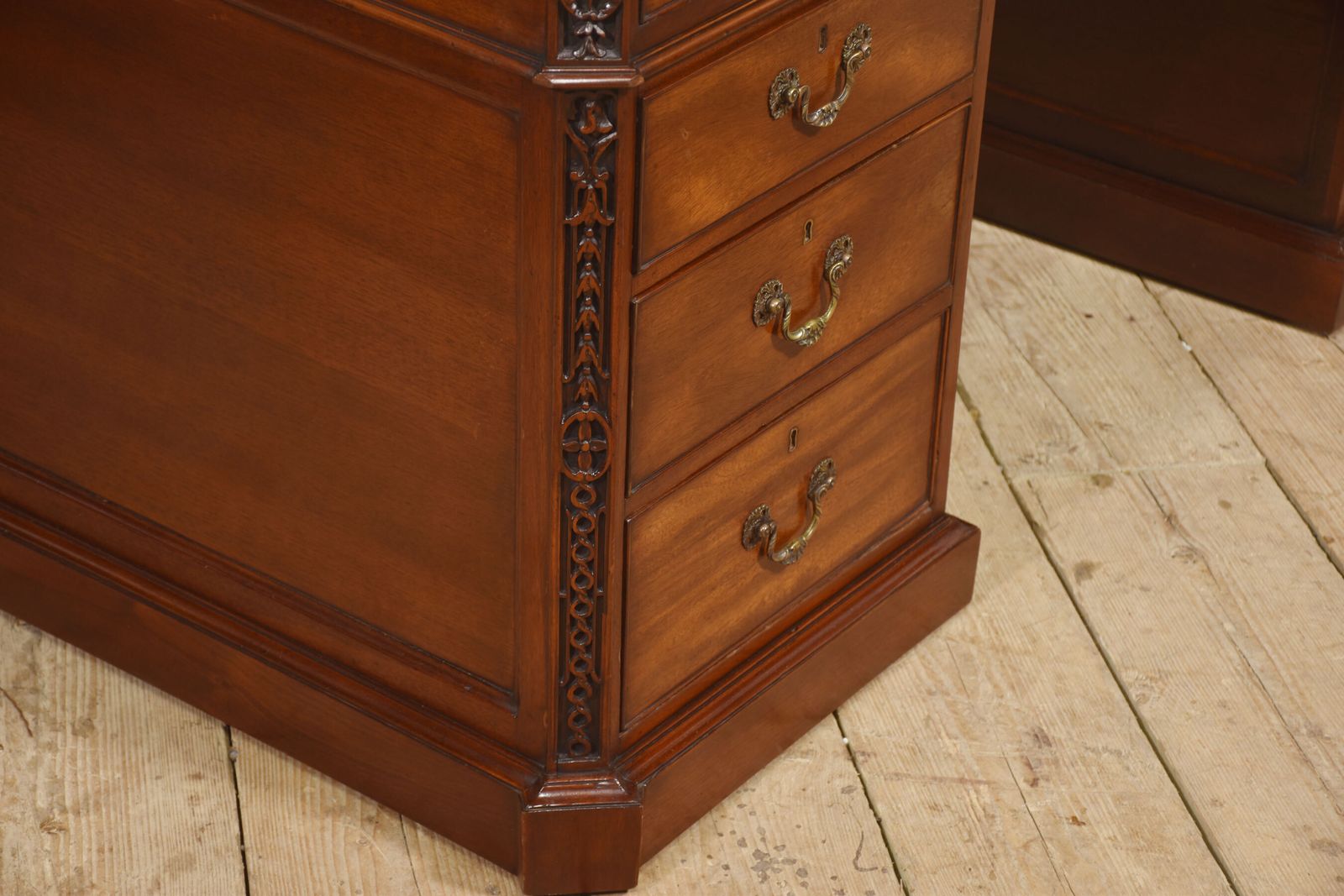 5850.0 Mahogany Partner’s Pedestal Desk With Tooled Leather Top photo