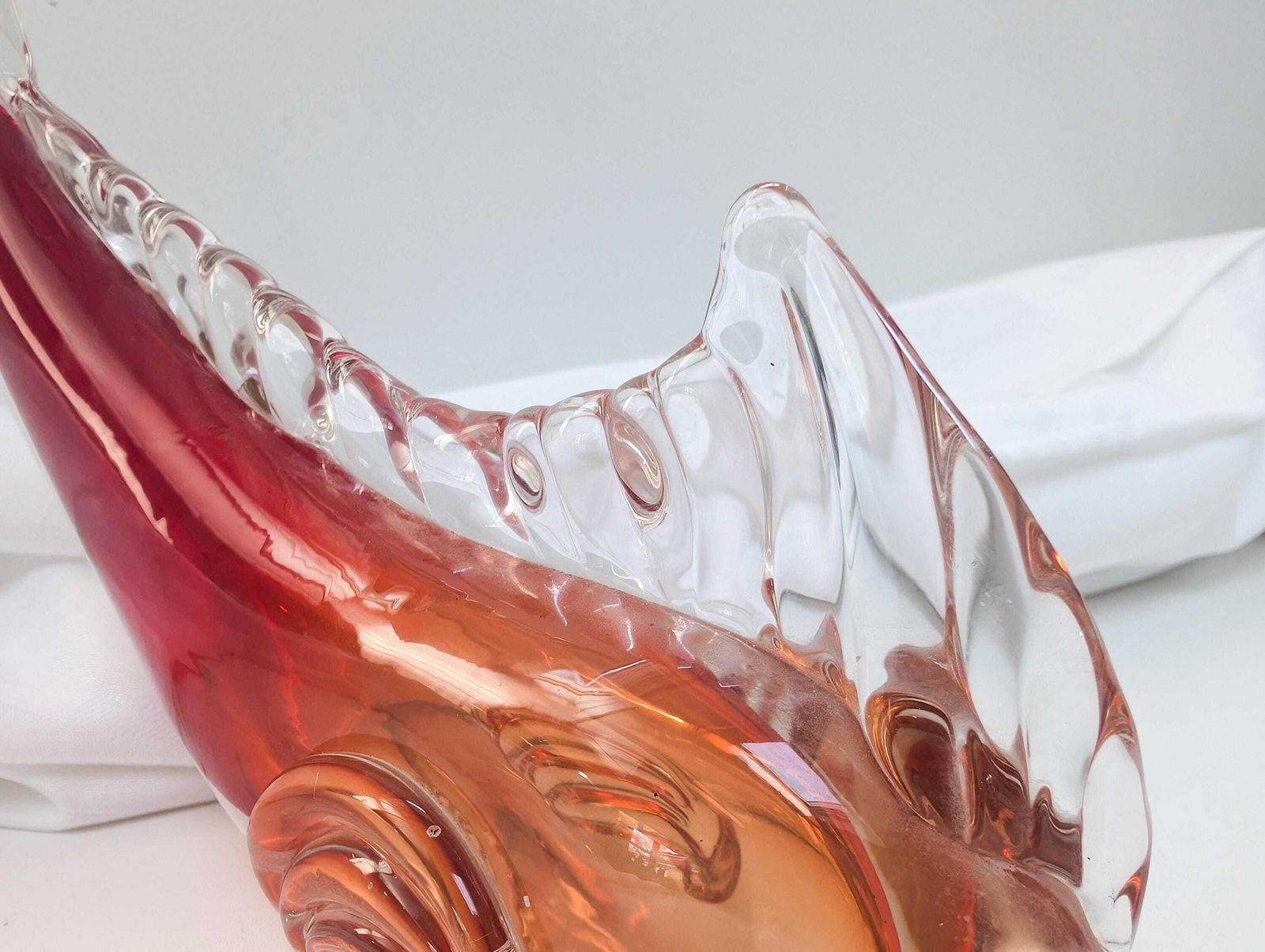 photo vintage Vintage 1960s Murano Glass Large Red Fish Hand Mouth Blown Glass. Mid Century Modern.