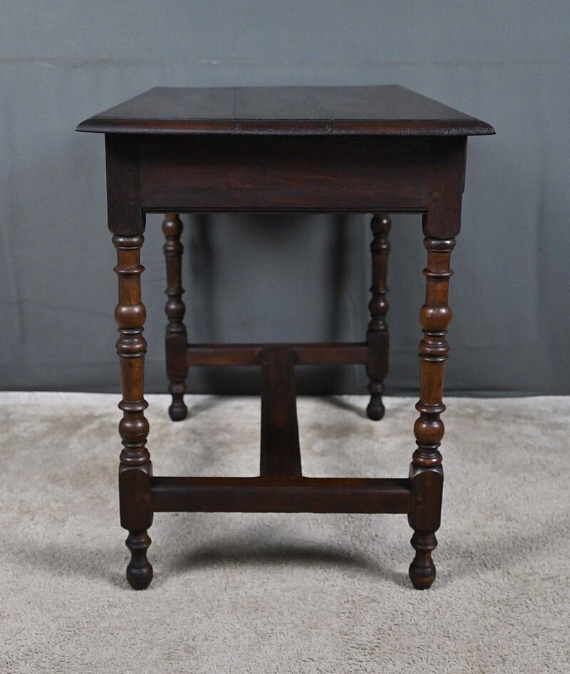 photo for sale Small Oak Desk, Louis XIV Style – Second Half Of The 19th Century