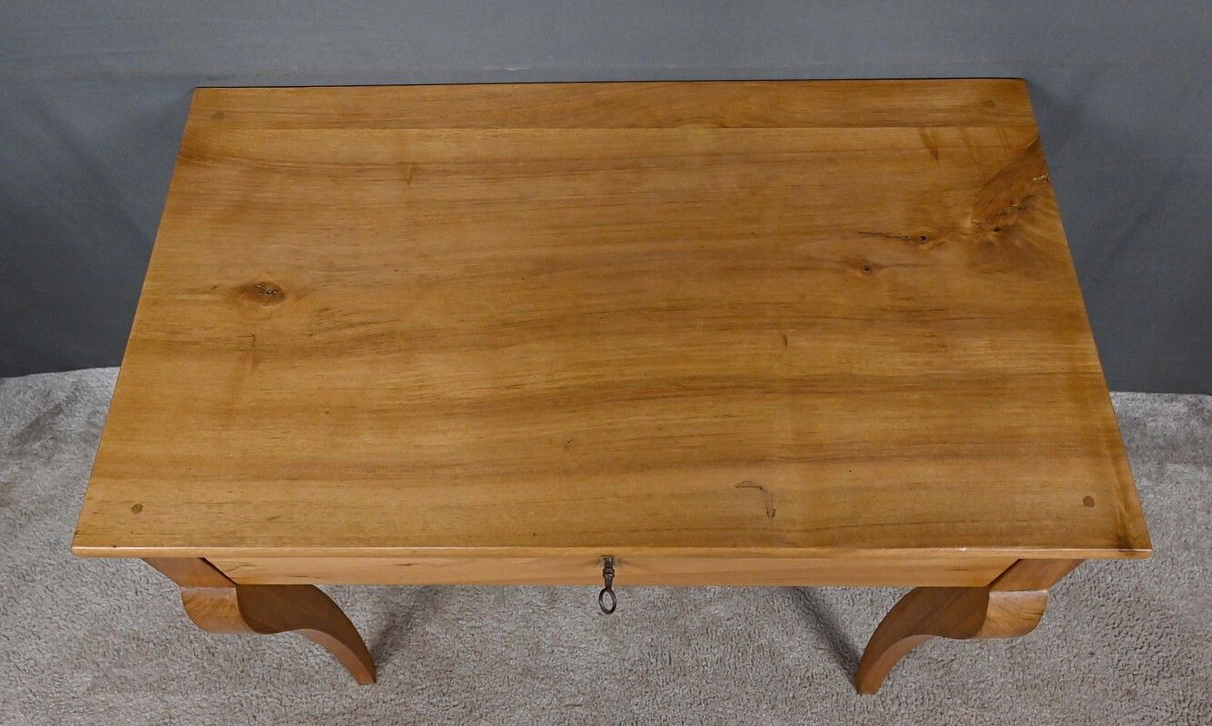 Small Walnut Console Table, Restoration Period – Early 19th Century photo 1710.0