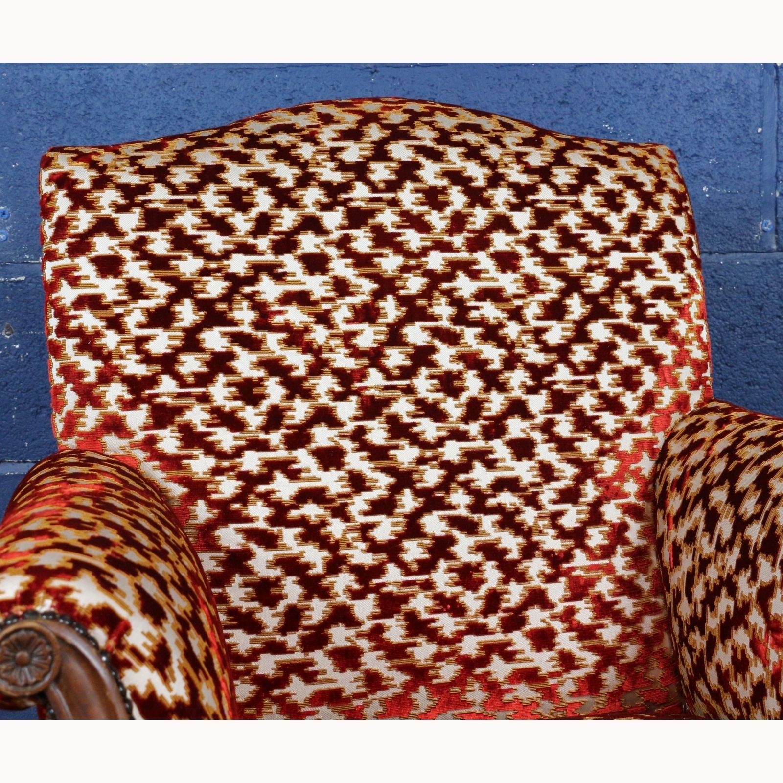 A Quality Antique Mahogany Framed Gainsborough Open Armchair Freshly Reupholstered In Stylised Velvet photo 650.0