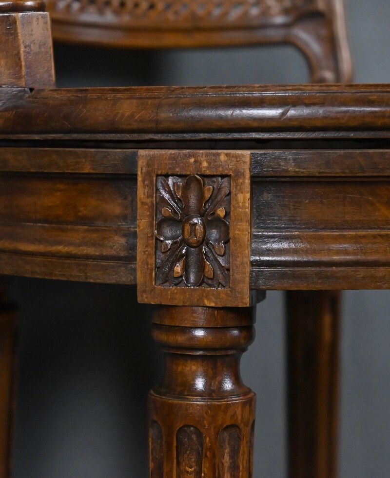 photo for sale Swivel High Chair In Beechwood, Louis XVI Style – 1900