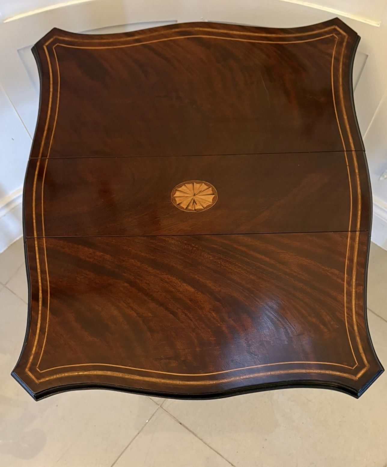 Antique Mahogany Sutherland Occasional Table With Satinwood Inlay photo 1585.0