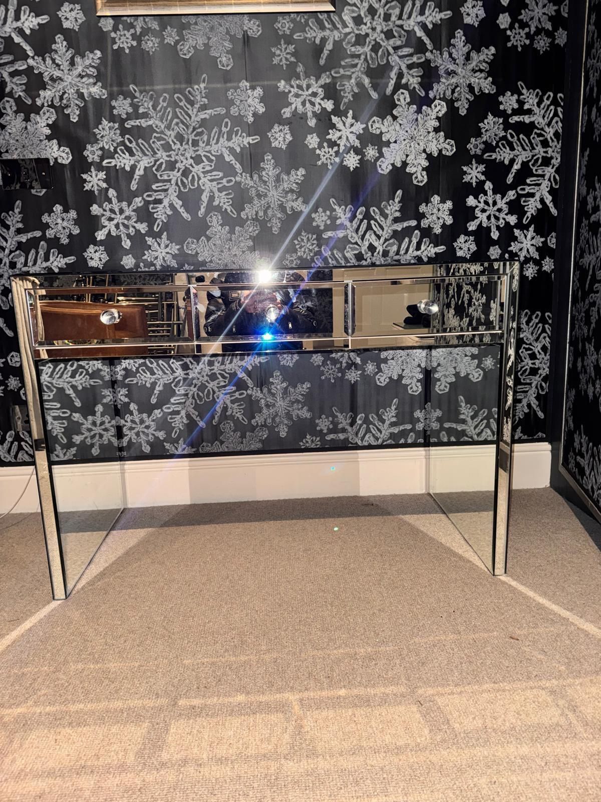 Borghese Art Deco Mirrored Console/Vanity Desk. photo furniture