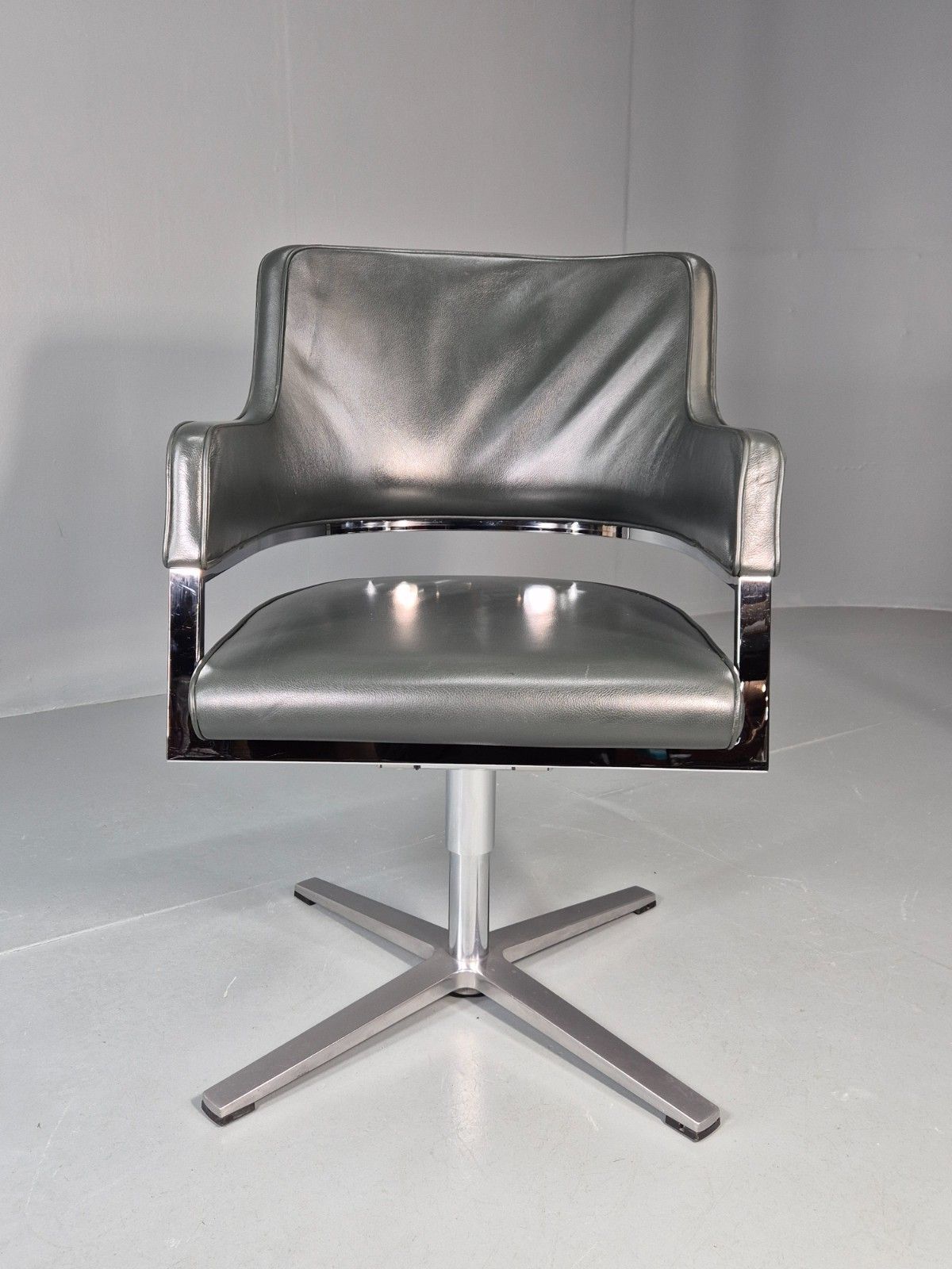 Leather Office Swivel Chair Dark Green Chrome Brunner Tempus Modern Eb11723 Mswi photo furniture
