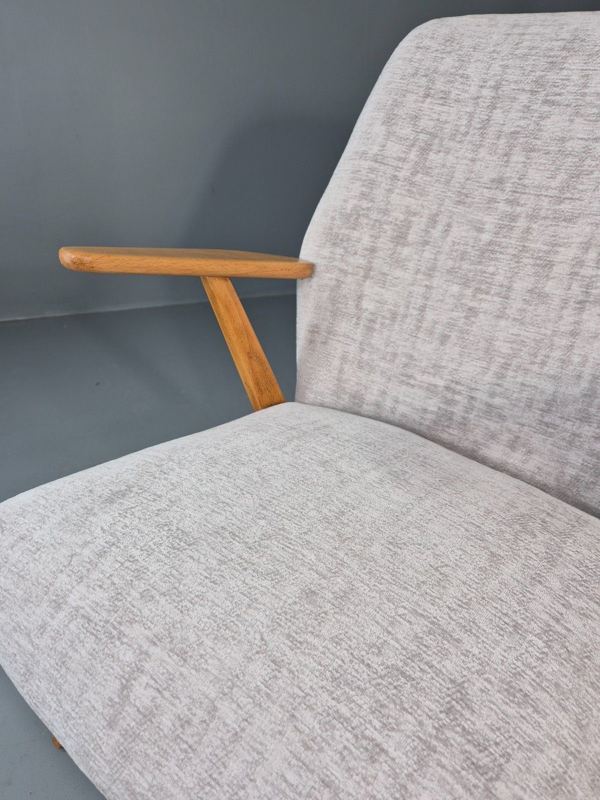 photo vintage Vintage Mid Century Lounge Chair Swedish 1960s Design Reupholstered Eb11670 Mnor