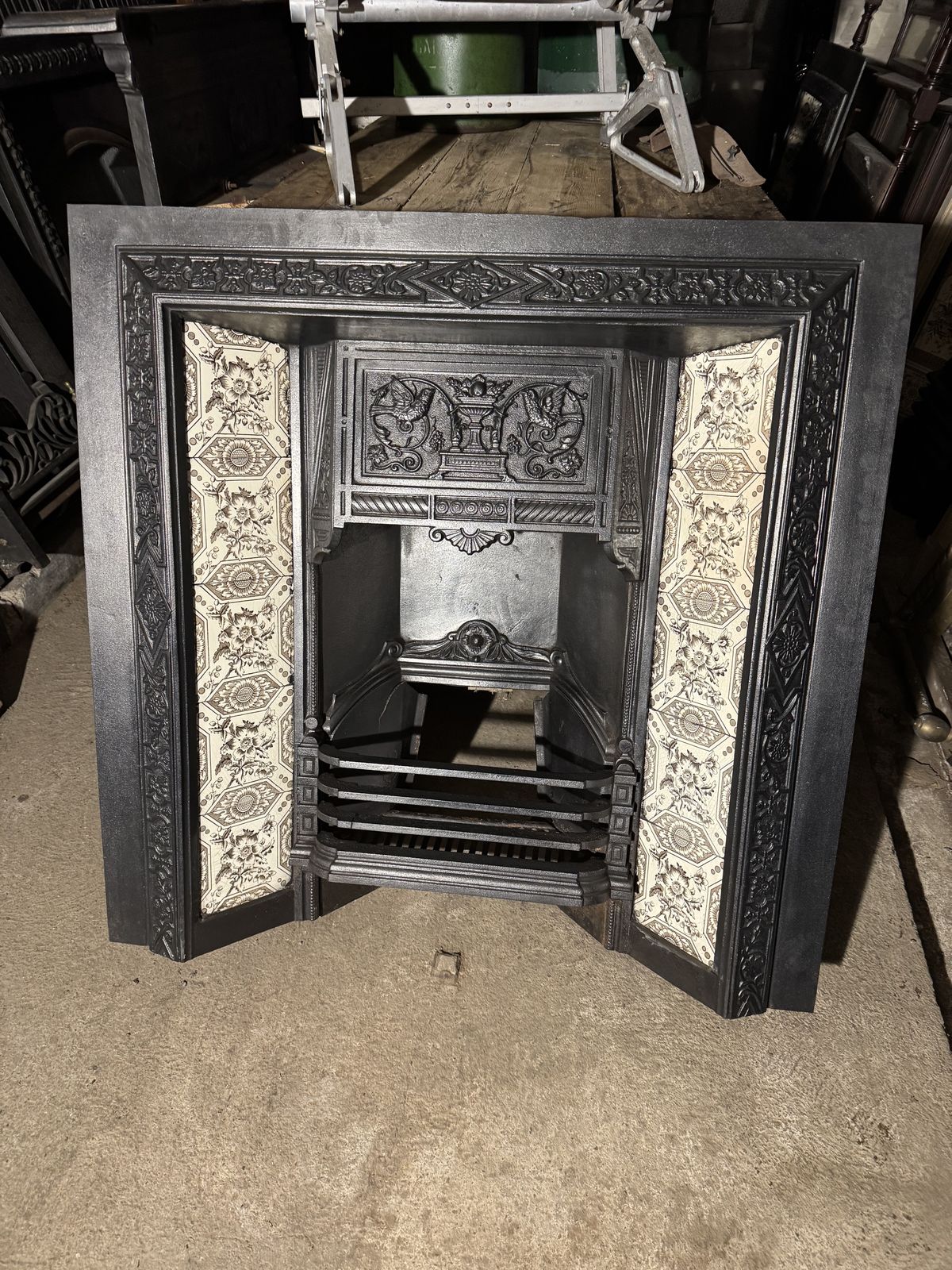 Cast Iron Late Victorian Black White Tiled Insert