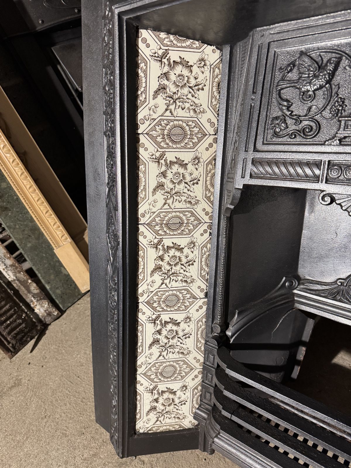 Cast Iron Late Victorian Black White Tiled Insert photo furniture