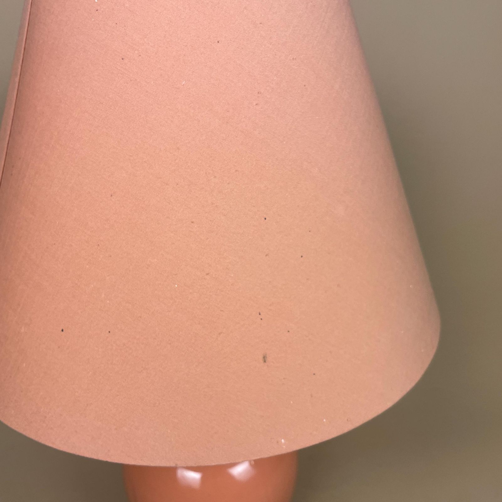 photo furniture Oriental Ceramic Lamp Light Bedside Table Chinese Vase Peach Antique Gold Metal Classic Elegant Medium Side Lampshade Shade