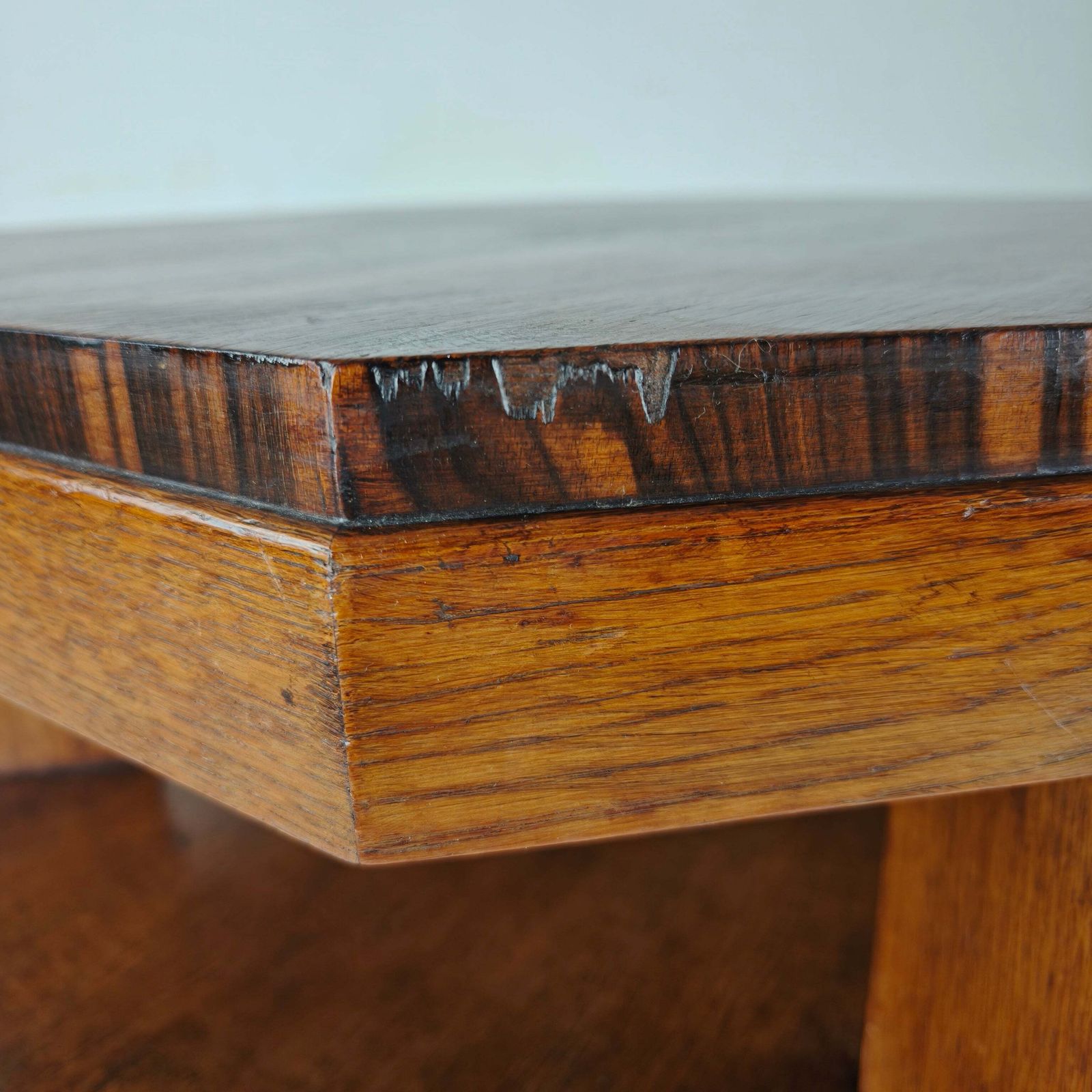 Amsterdam School Coffee Table – Oak With Veneer Inlay, Circa 1920 photo vintage