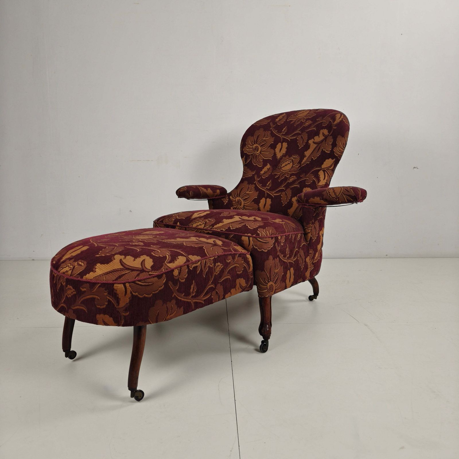 Early 20th Century Adjustable Reclining Armchair By Drevette L.M., Circa 1900–1920 photo furniture