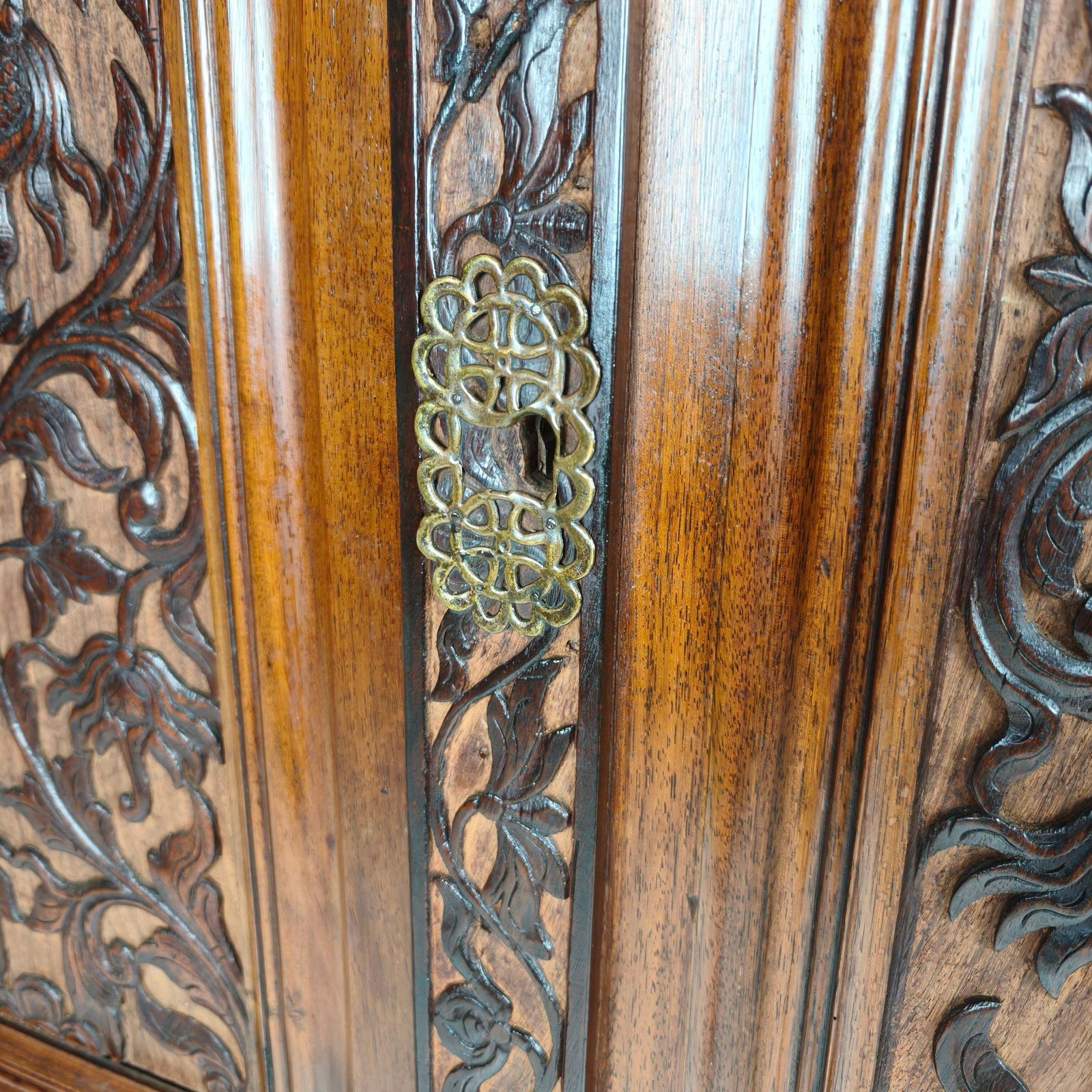 photo buy Late 19th Century Carved Colonial Cabinet – Dutch East Indies