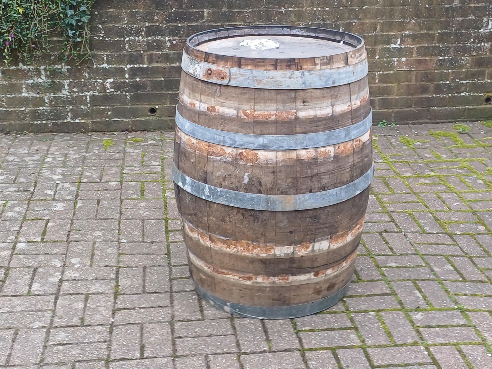 Large Vintage Oak Wine Barrel American Oak Medium Toast Plus Garden Planter Rustic Side Table Distillery Barrel Decorative Oak Cask.