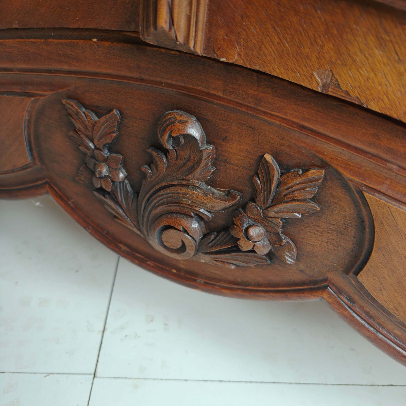 1016.0 French Louis XV Style Carved Wood Armoire With Mirrored Doors photo
