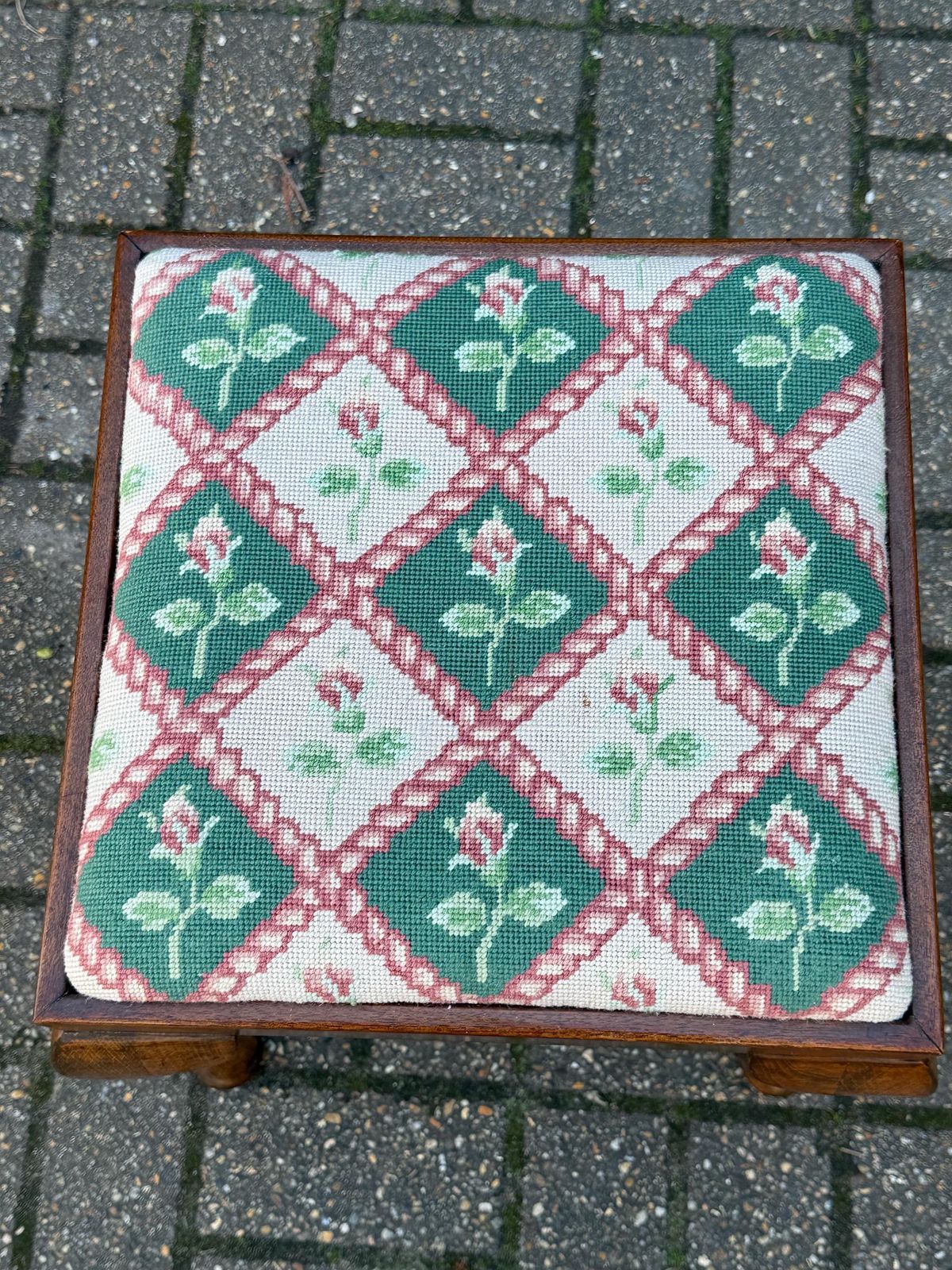 photo furniture Vintage 1930s Queen Anne Style Stool With Upholstered Needlepoint Seat