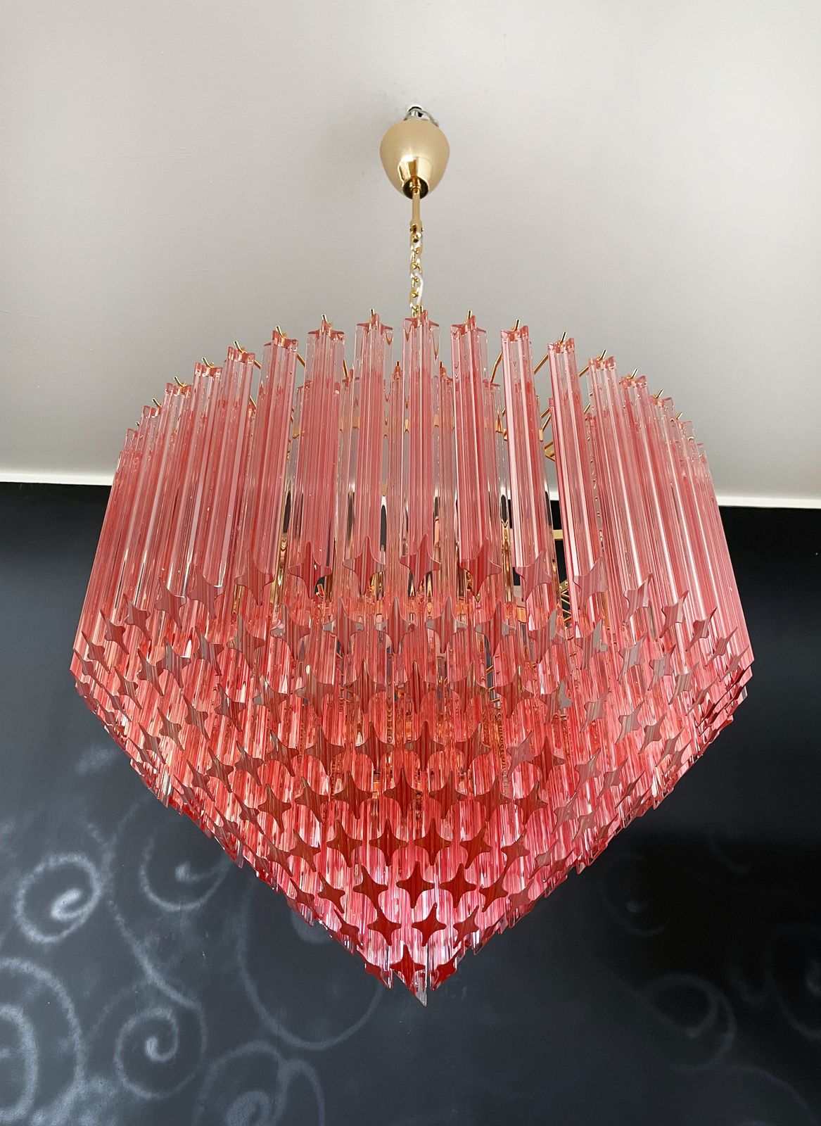Modern Quadriedri Murano Glass Chandelier   265 Pink Prism   Gold Frame photo vinterior