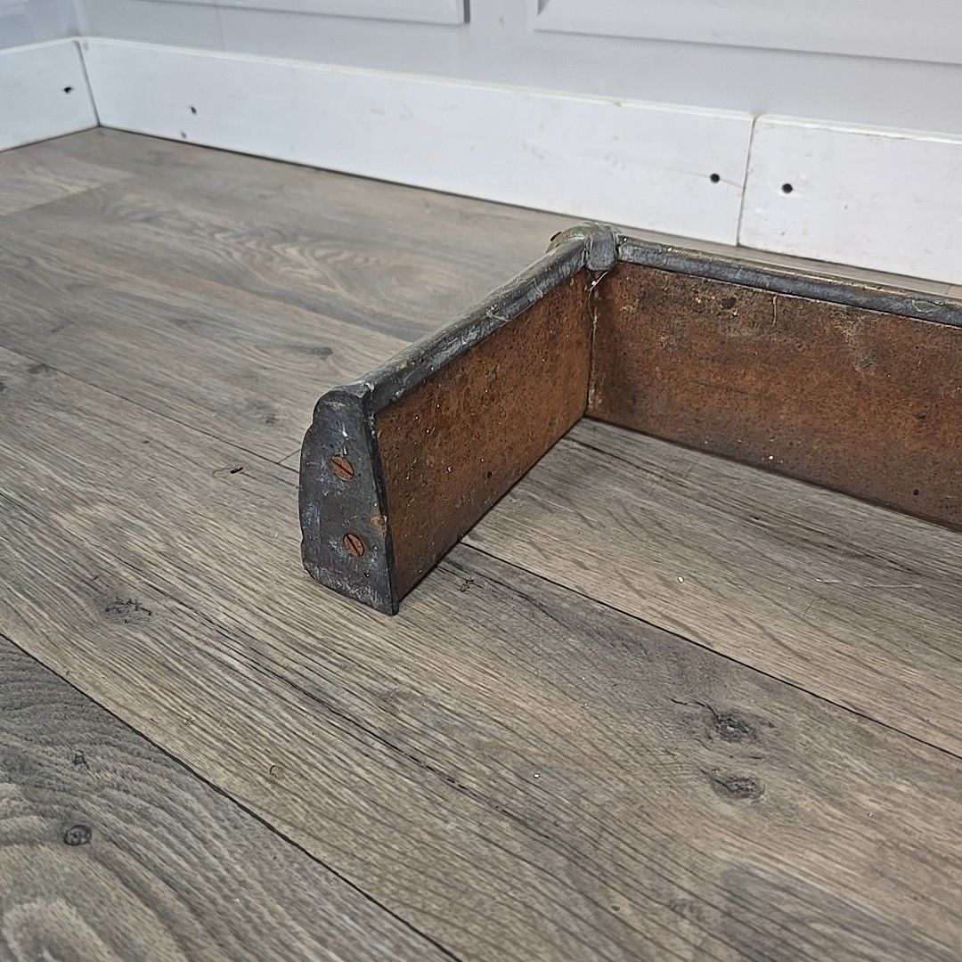 photo vinterior Antique Brass Fire Fender  Edwardian Rustic Hearth Surround Decorative Fireplace