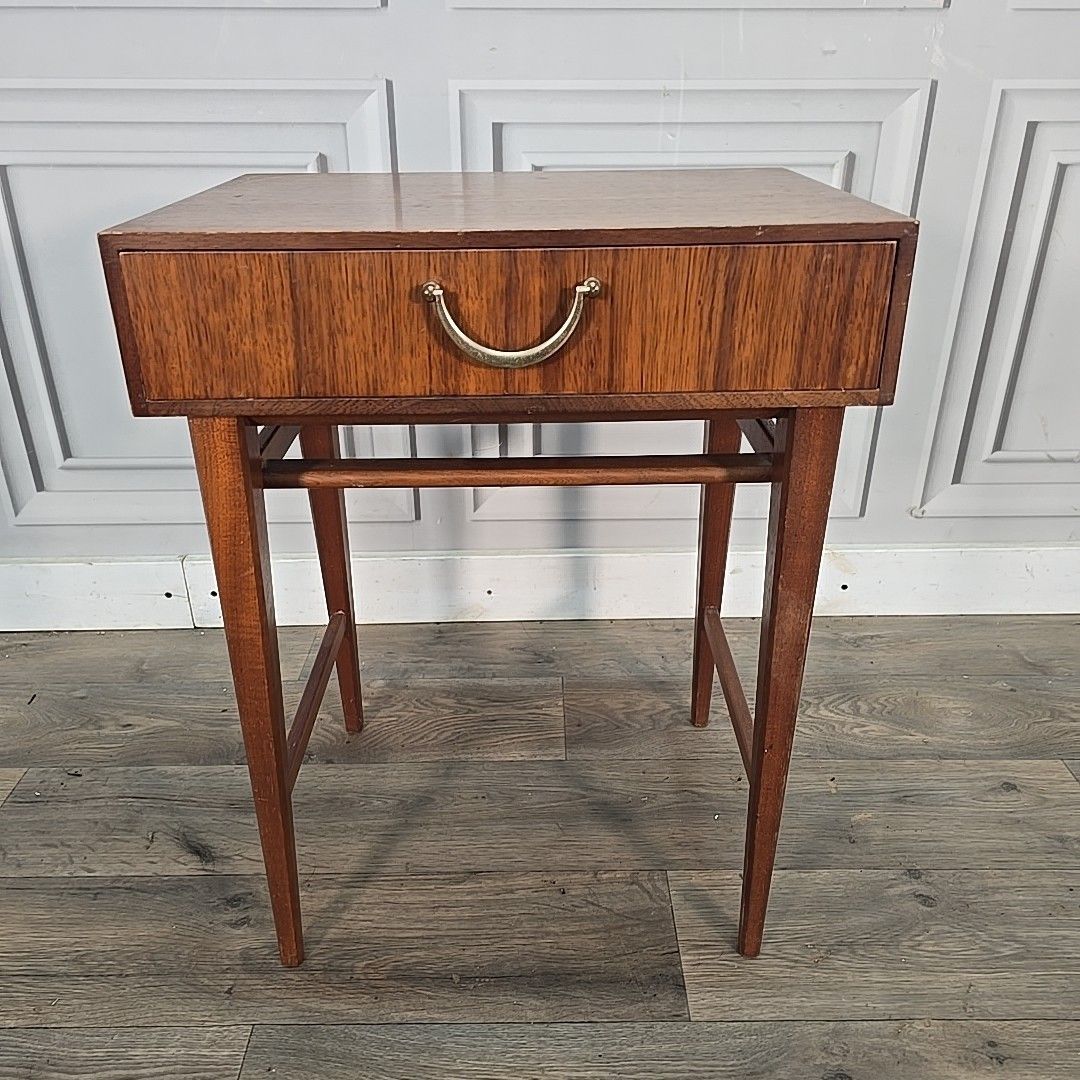Vintage Meredew Bedside Table – Tola Veneer – Single Drawer Mid Century Side photo 140.0