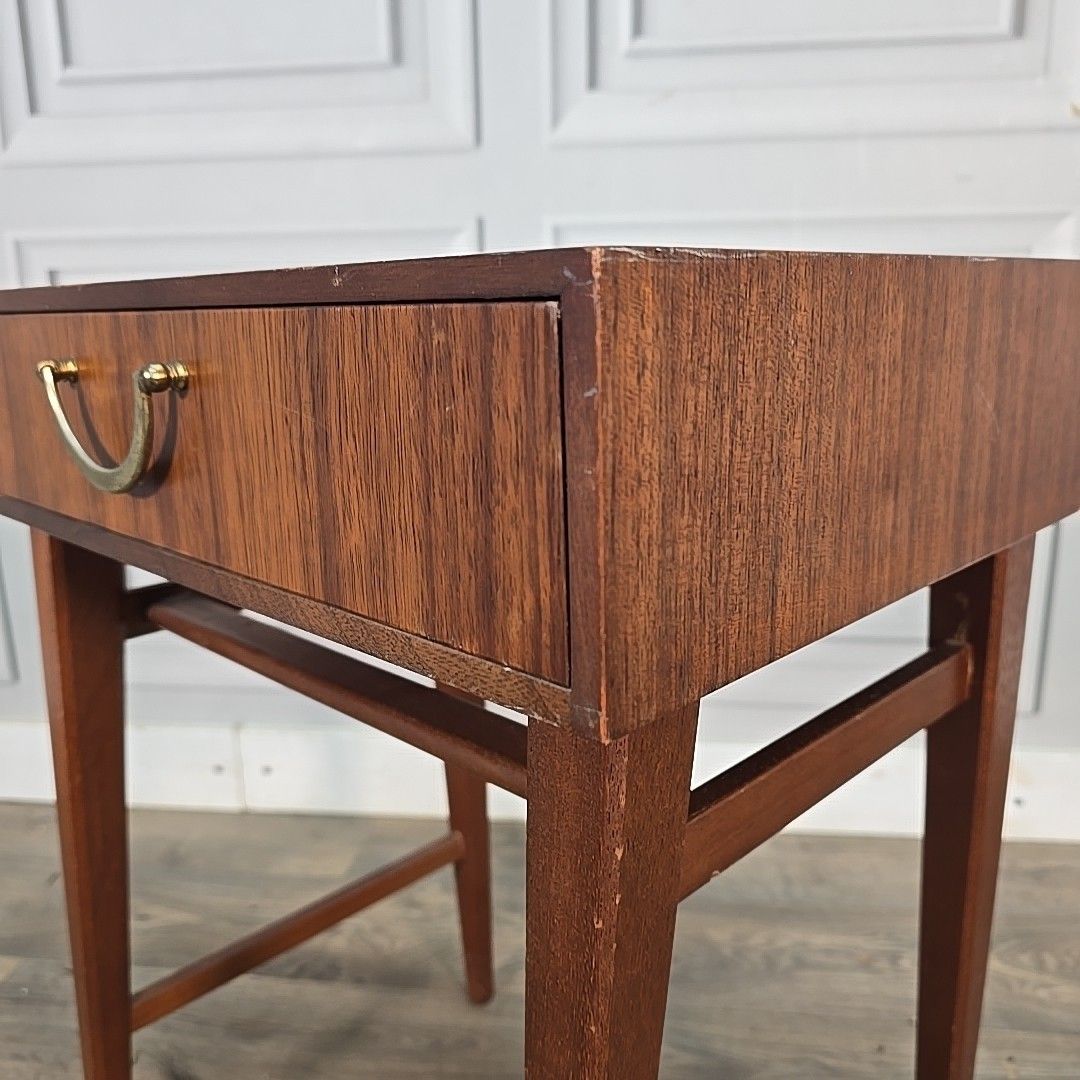 photo furniture Vintage Meredew Bedside Table – Tola Veneer – Single Drawer Mid Century Side