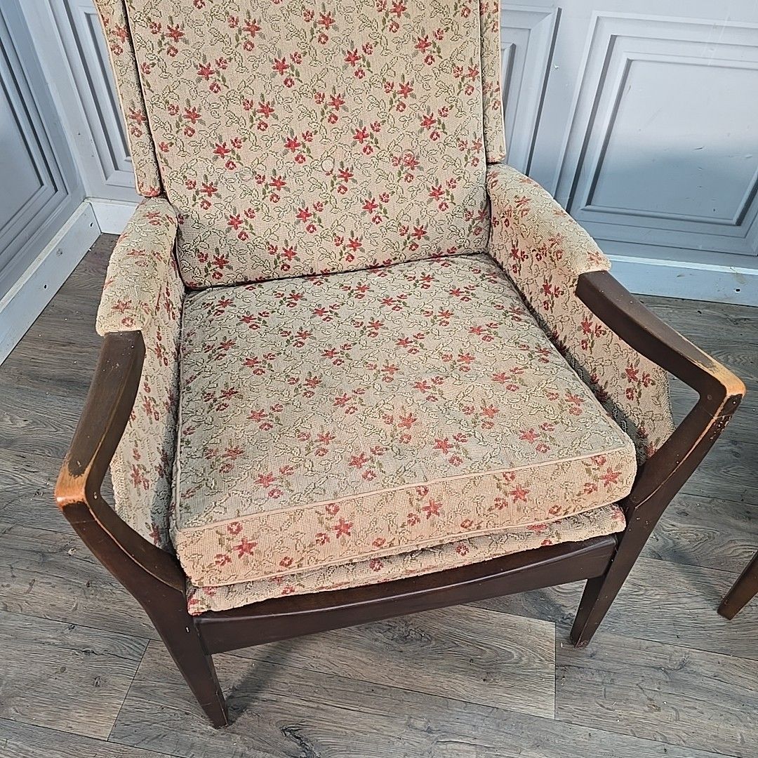 Vintage Cintique Armchairs Pair Wingback Lounge Cushion Seats Wooden W77 photo Furniture