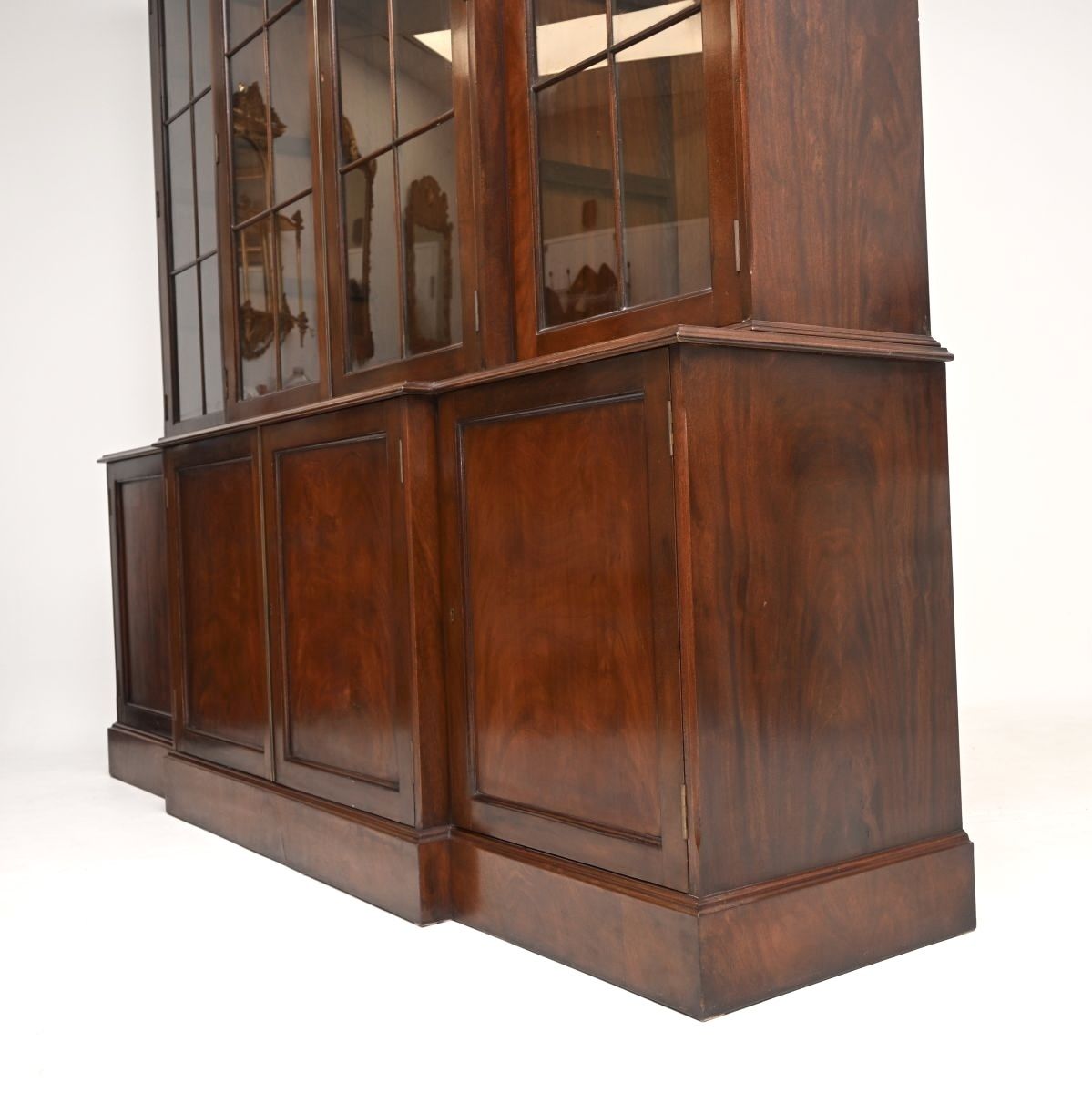 Furniture Antique Georgian Style Mahogany Breakfront Bookcase photo