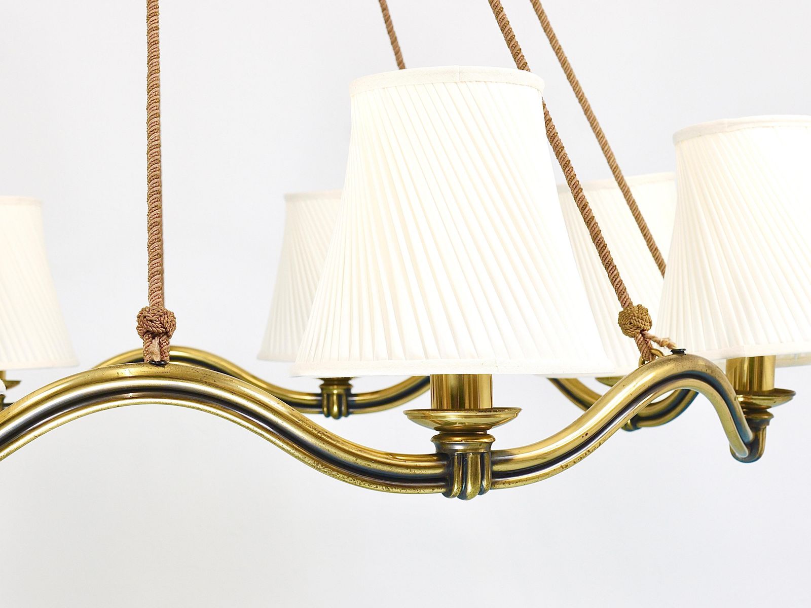 11993.0 Hugo Gorge Large 48“ Viennese Modernism Curved Brass Wave Chandelier, 1940s photo