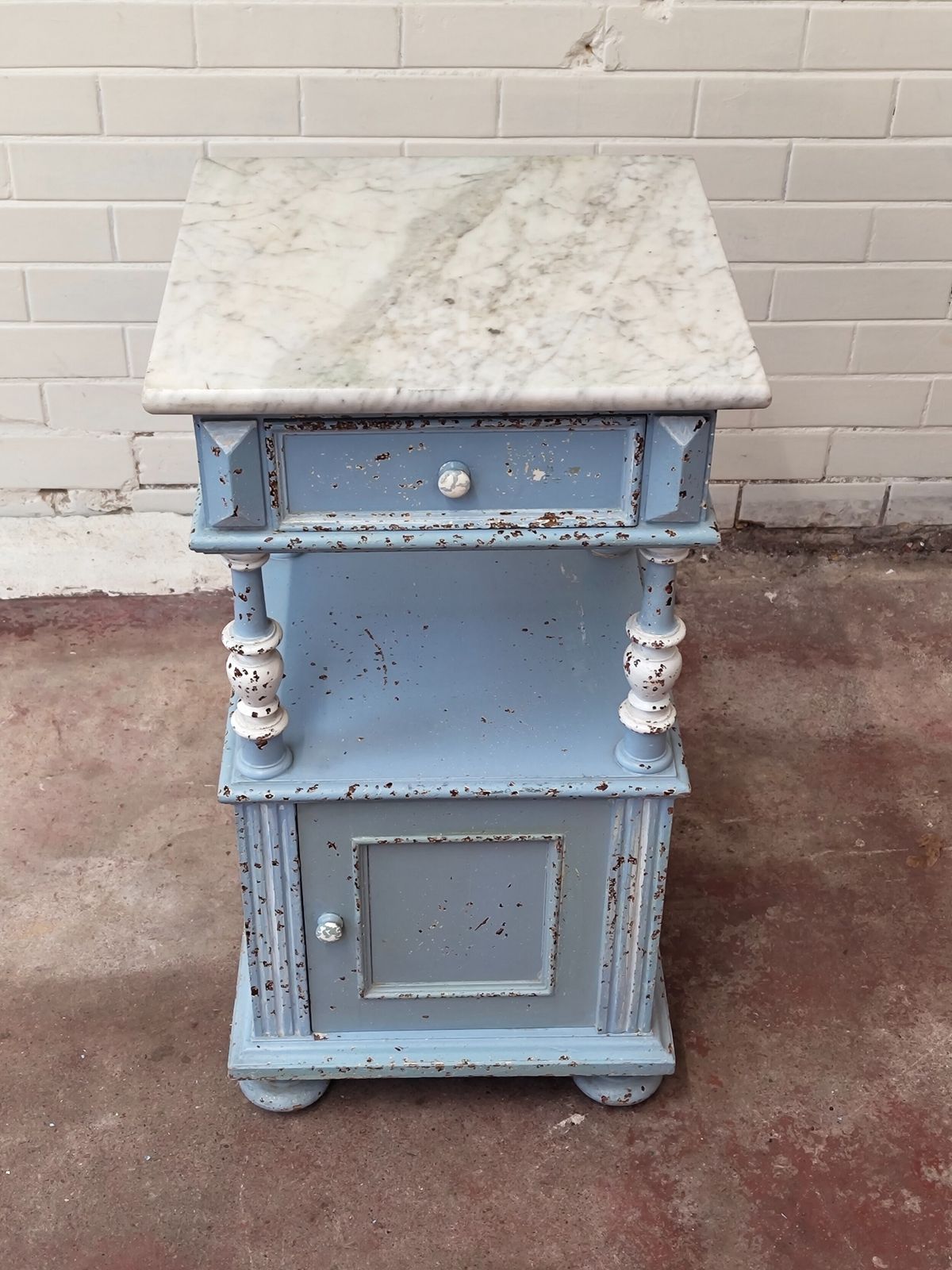 Antique Pair Of Painted Chippy Distressed French Bedside Lamp Tables Cupboards photo vinterior
