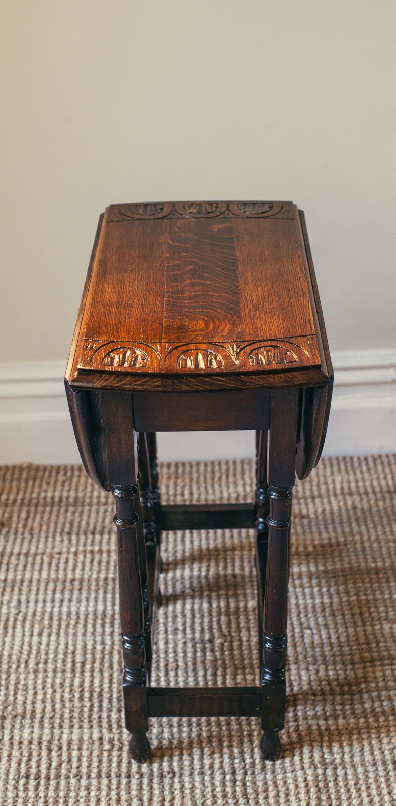 Antique Oak Small Oval Drop Leaf /Occasional / Side/ Lamp/ Gateleg Table photo Furniture