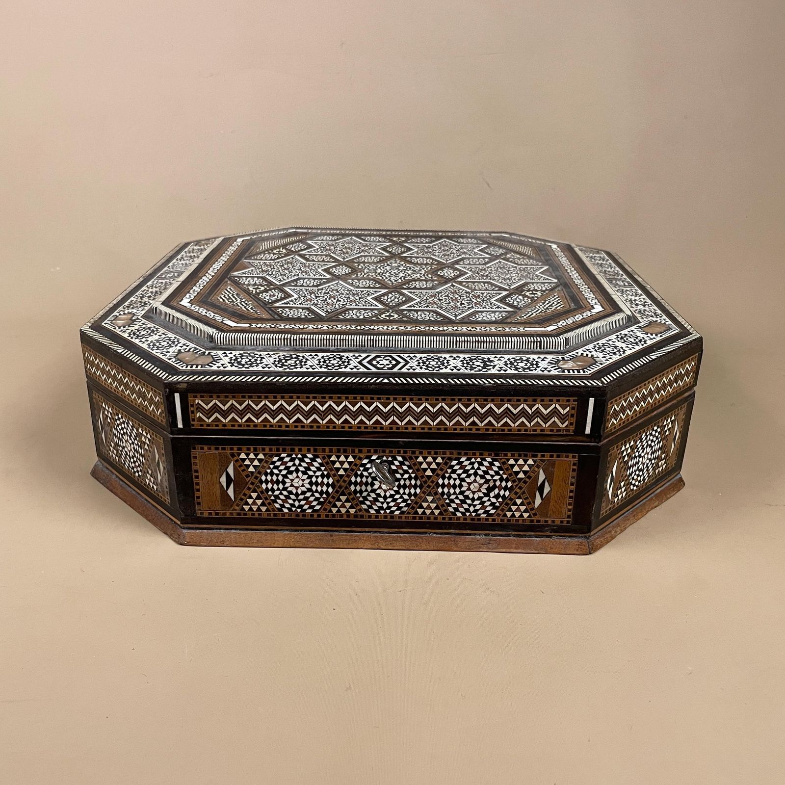 Wooden Hexagon Marquetry Inlay Box Trinket Jewellery Lidded Top Lid Patterned Pattern Handmade Table Top Wood Key Lock Geometric Pattern photo Home Decor