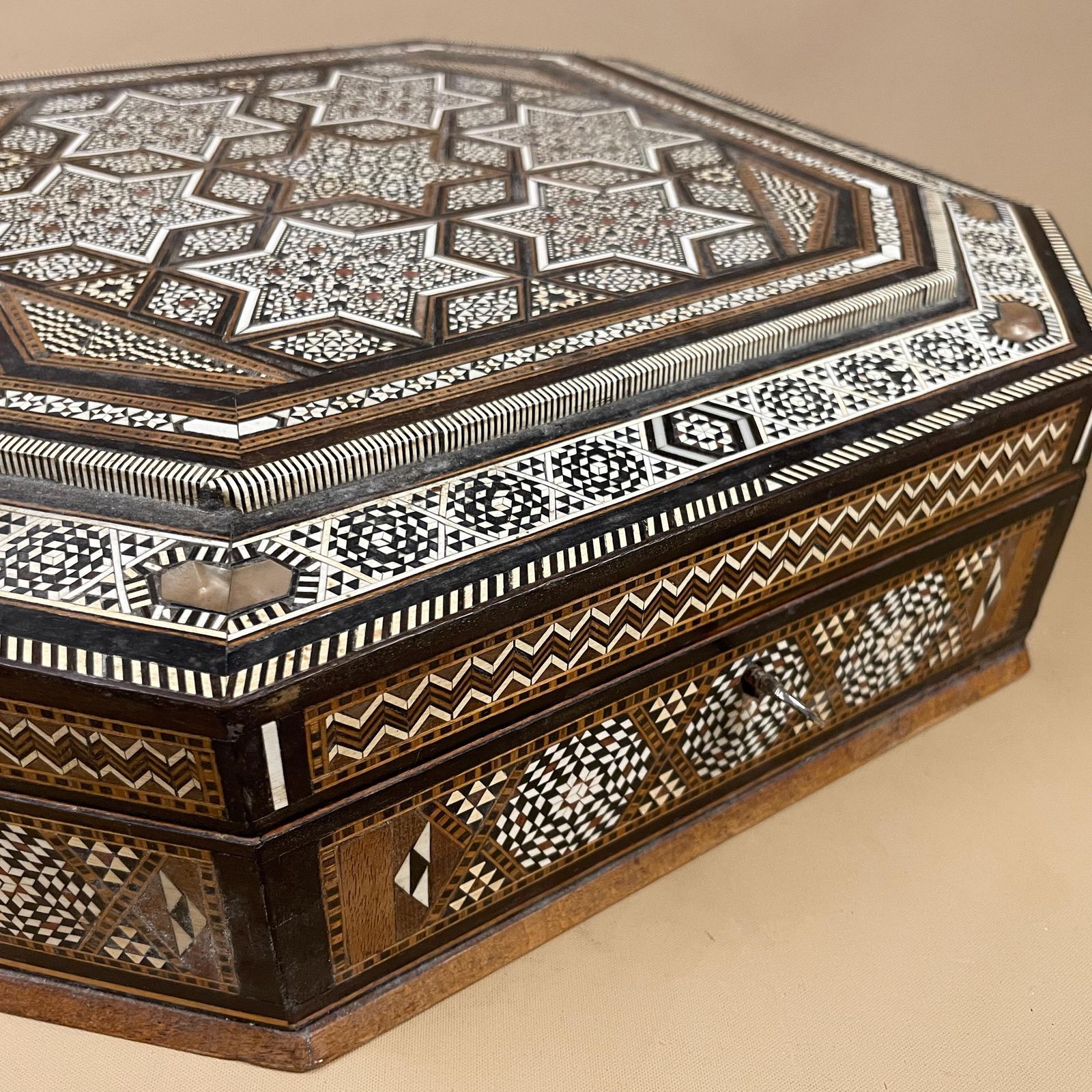 Wooden Hexagon Marquetry Inlay Box Trinket Jewellery Lidded Top Lid Patterned Pattern Handmade Table Top Wood Key Lock Geometric Pattern photo vintage