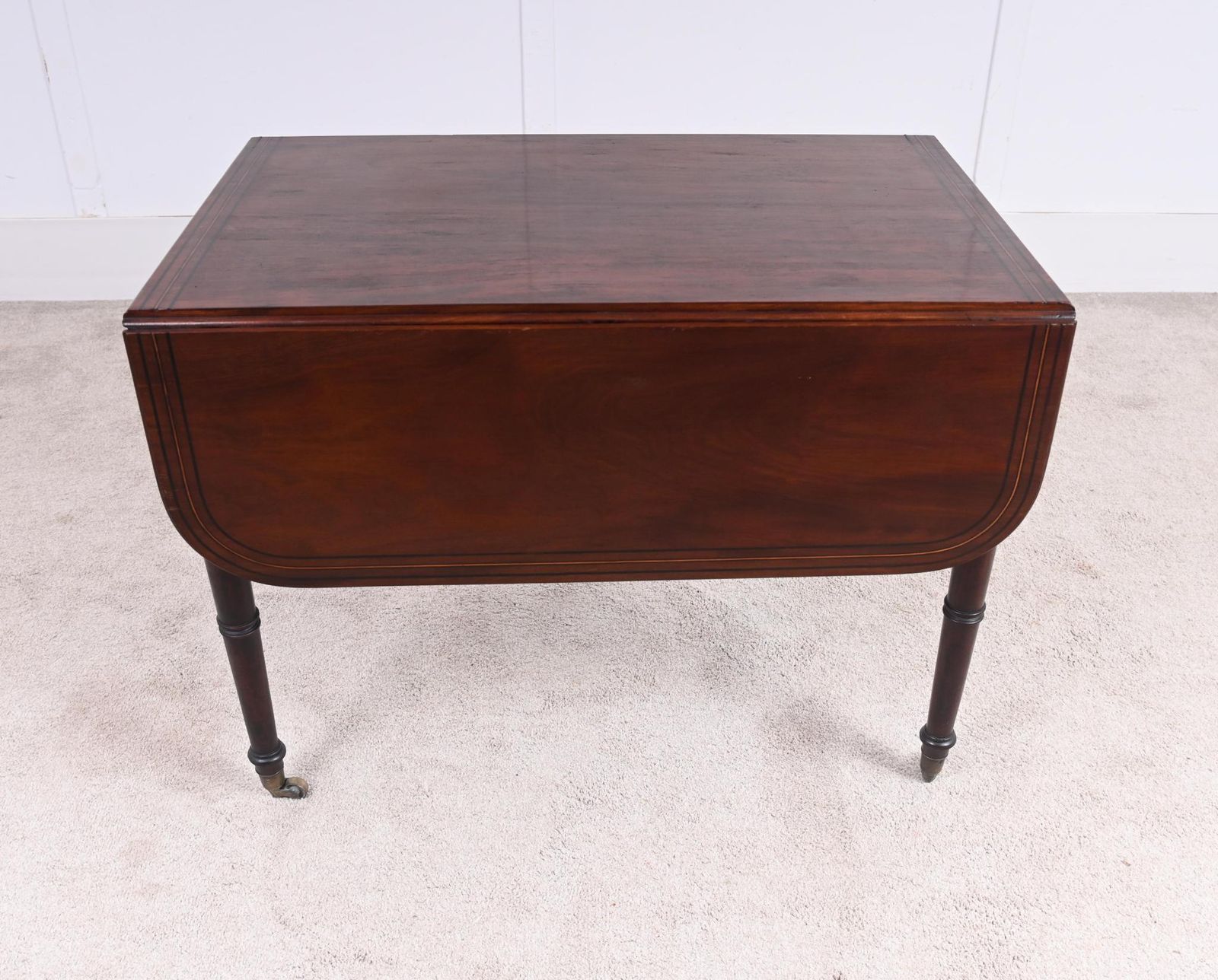 Georgian Mahogany Pembroke Table With Drawer And Drop Leaves 1810 photo 850.0