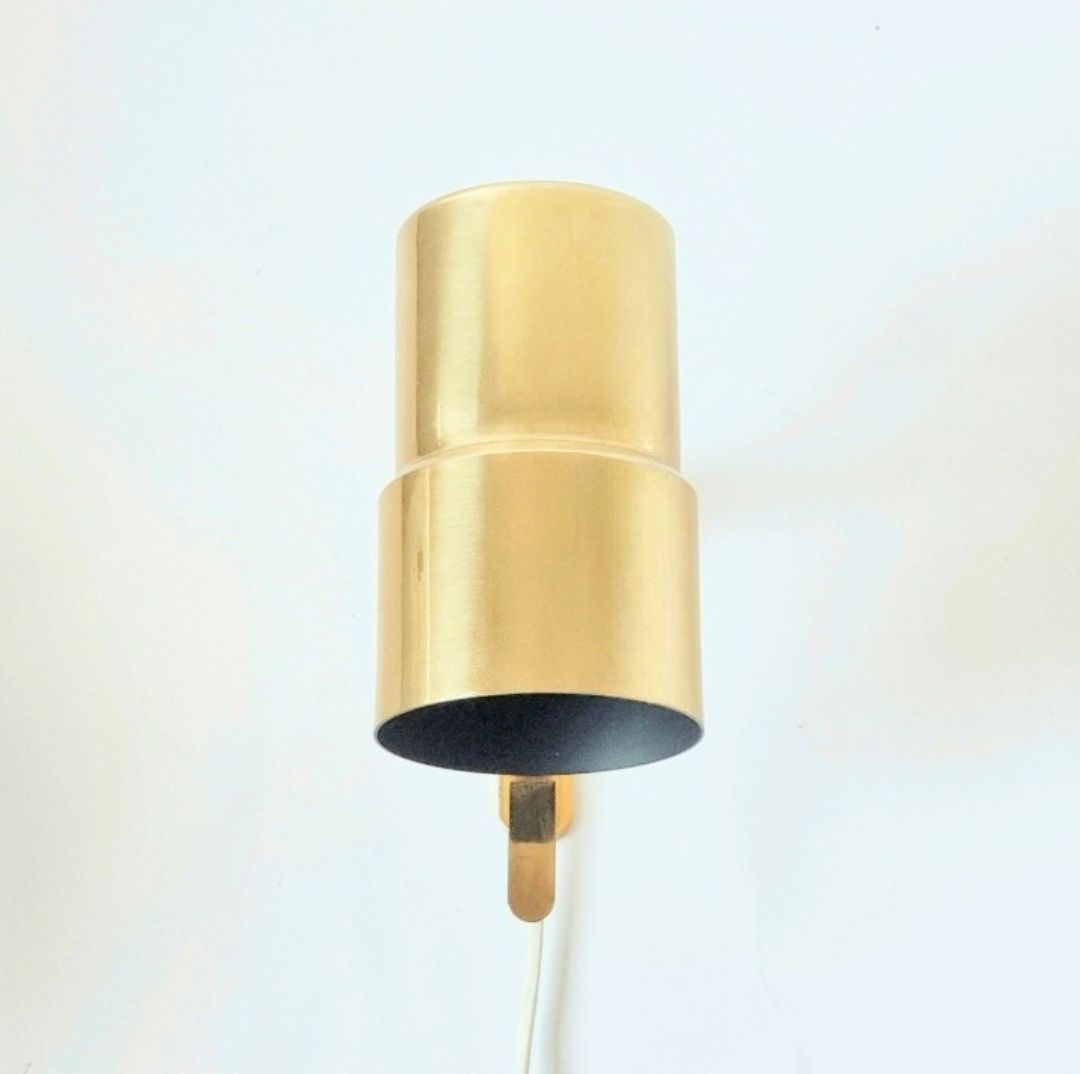 Paar Mid Century Scandinavische Messing Wandlampen Van Hans Agne Jakobsson, Model V 324, Zweden, Jaren 1960 photo for sale