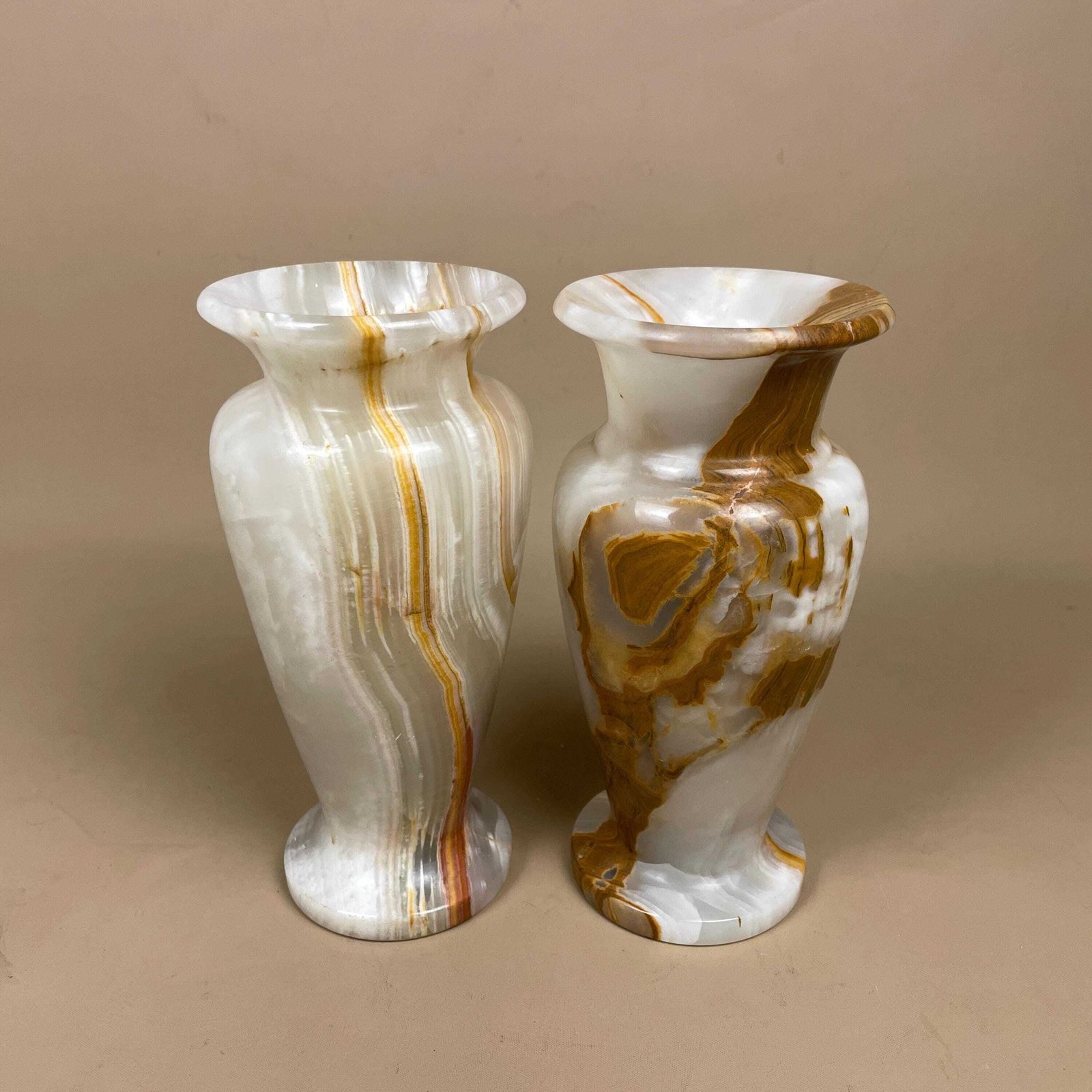 Marble Vases Pots Brown Green Cream Natural Pattern Ornament Vintage Decorative Onyx Hand Carved Stone Pair Tabletop Accent Mantel Decor photo furniture