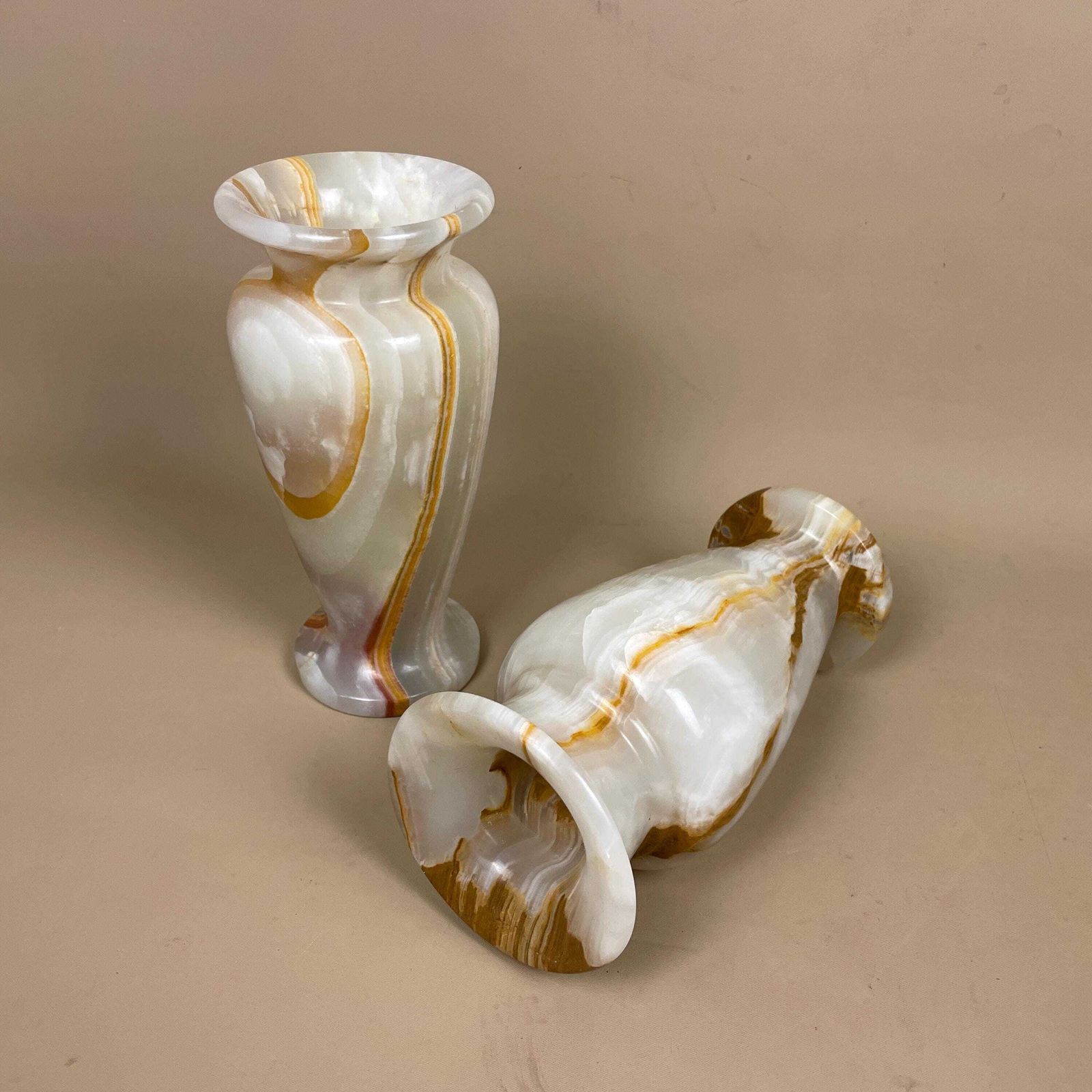 photo furniture Marble Vases Pots Brown Green Cream Natural Pattern Ornament Vintage Decorative Onyx Hand Carved Stone Pair Tabletop Accent Mantel Decor