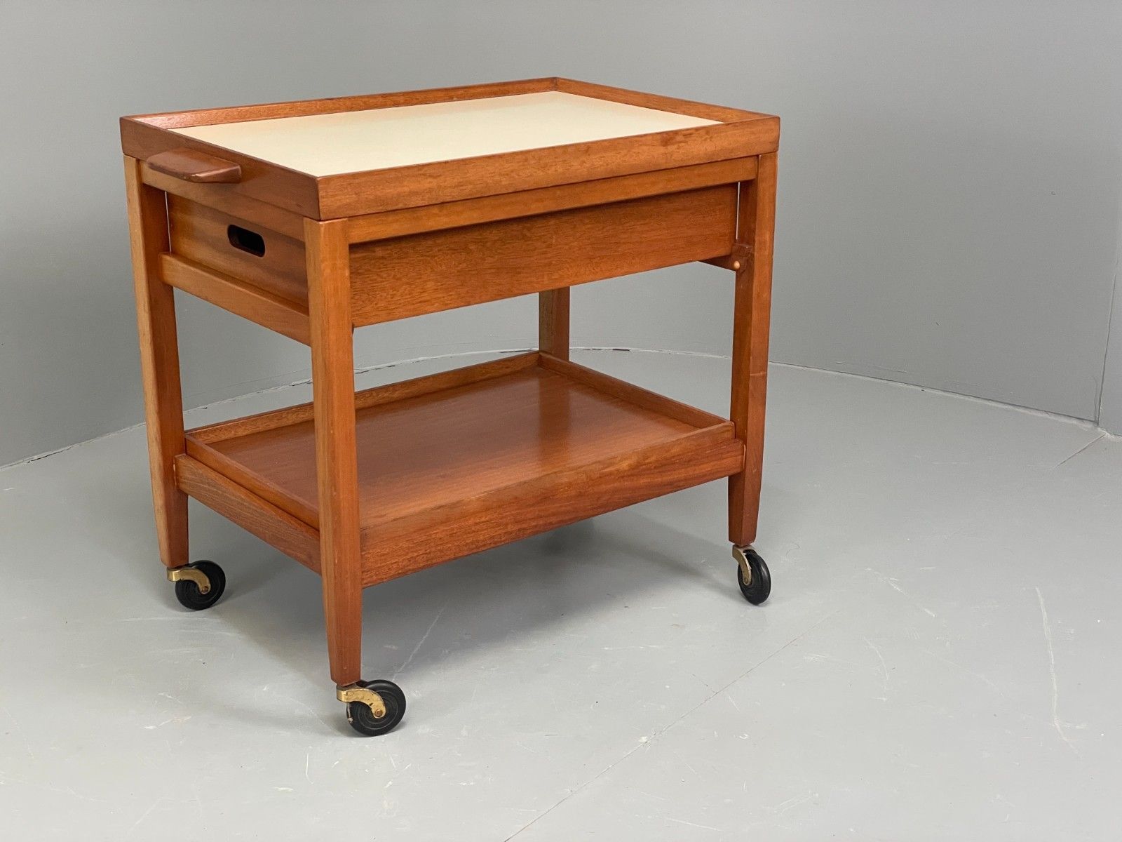 photo furniture Vintage 1960s Serving Trolley Danish Formica Top Retro Adjustable Eb11694 Mwoo