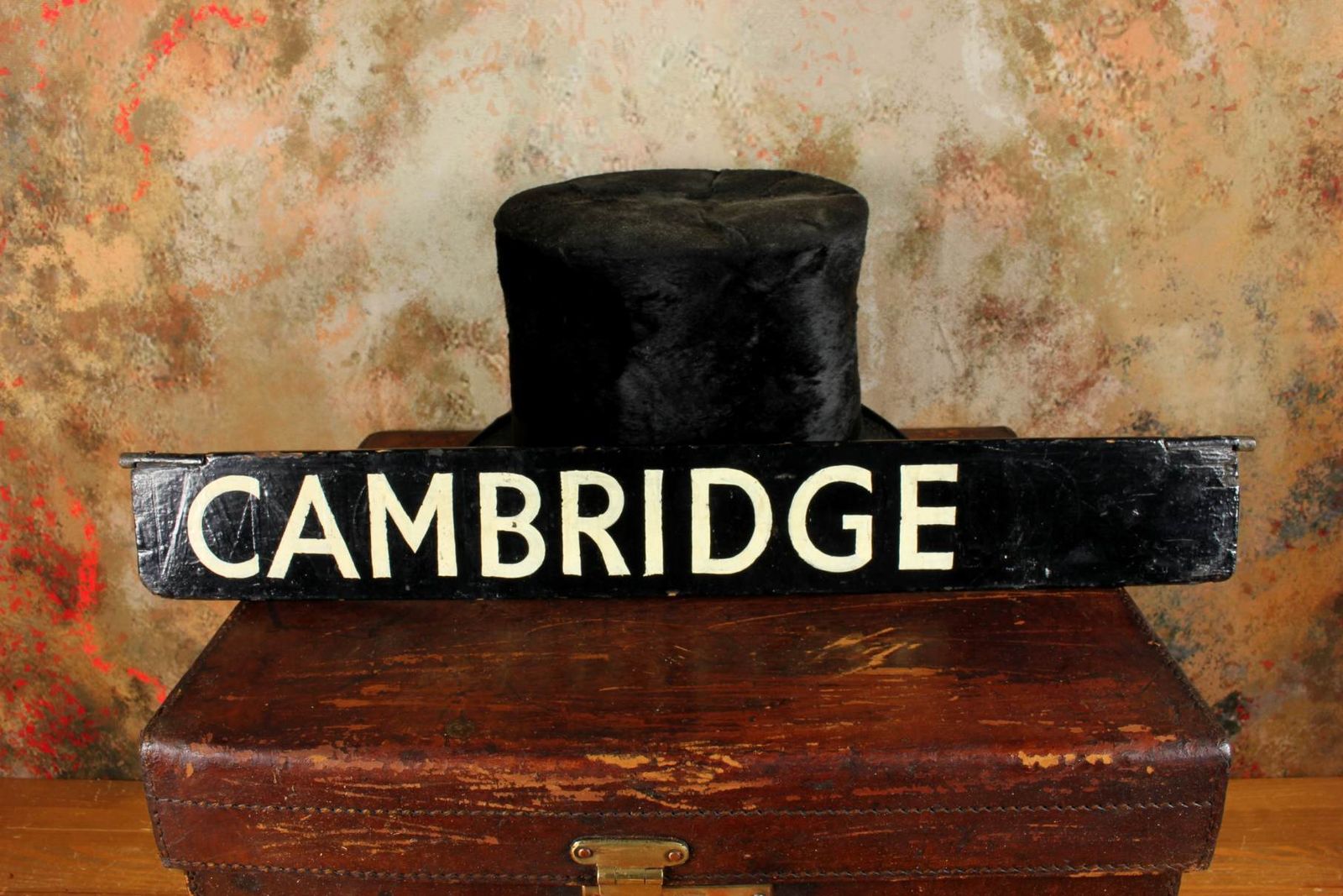 photo vinterior Antique Cambridge Destination Sign. Train Station Name Sign. C1930.