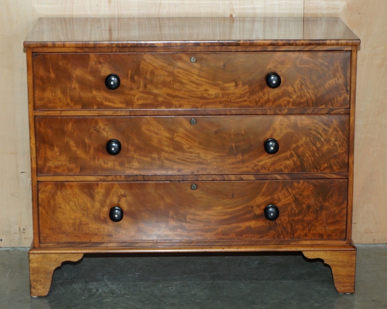 Exquisite Timber Patina Satin Walnut Victorian Circa 1860 Chest Of Drawers photo for sale