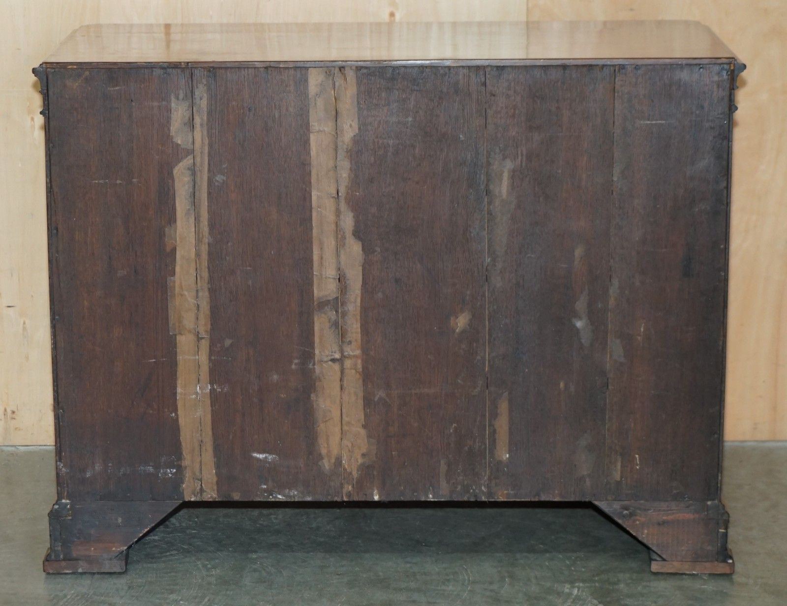 photo for sale Fine Antique George III Circa 1770 Thomas Chippendale Walnut Chest Of Drawers