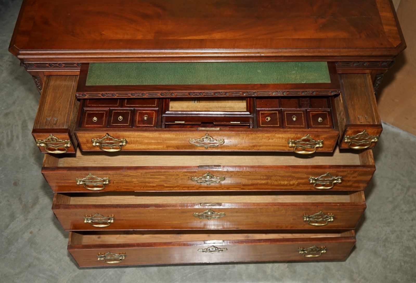 photo buy Fine Antique George III Circa 1770 Thomas Chippendale Walnut Chest Of Drawers
