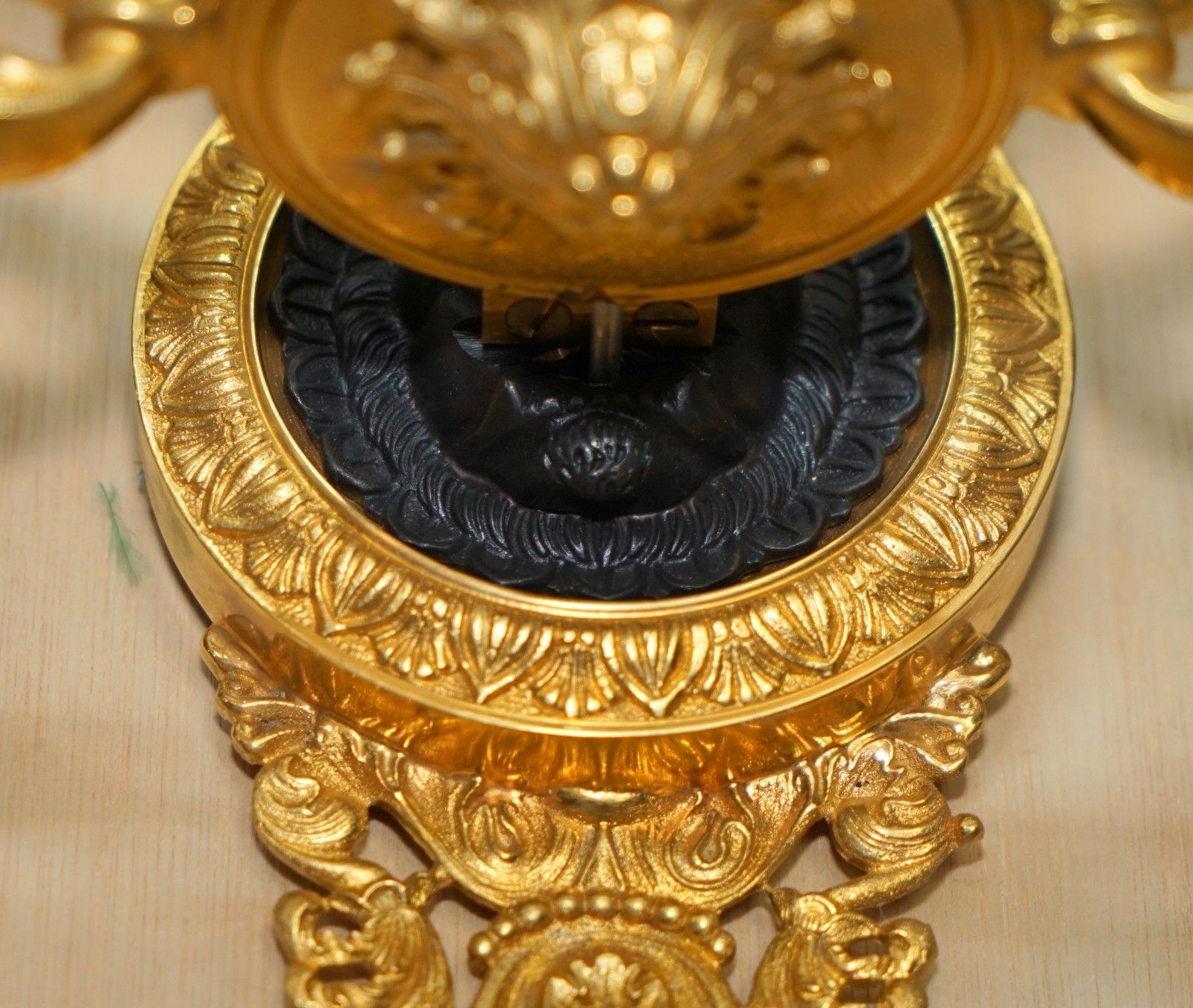 photo furniture Pair Of Rrp £4,495 L'originale Italy 24ct Gold Plated Four Candle Bronze Sconces