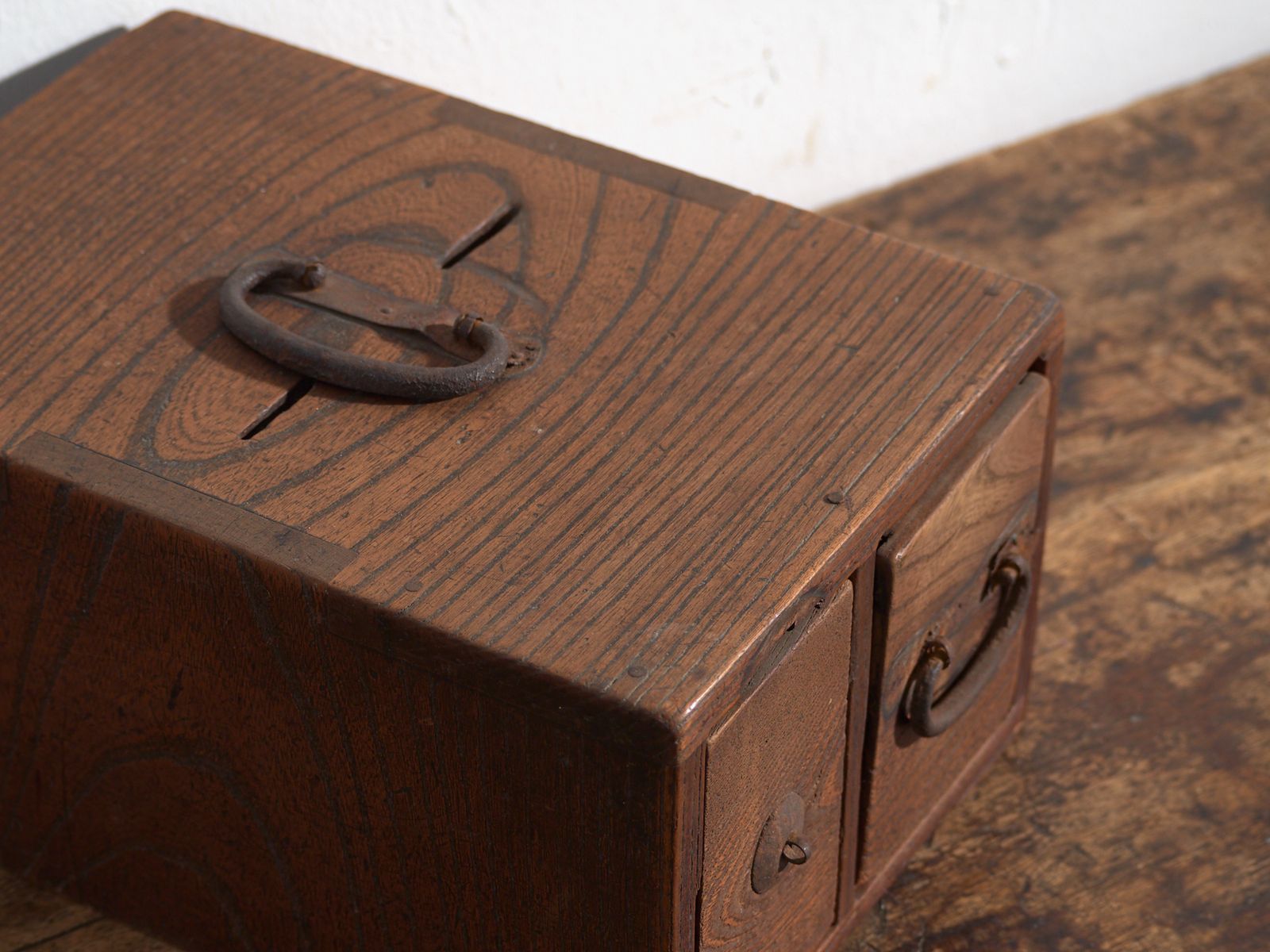 Antique Japanese Wooden Storage Box With Drawer – Meiji–Taishō Period (C.1890–1920) photo furniture
