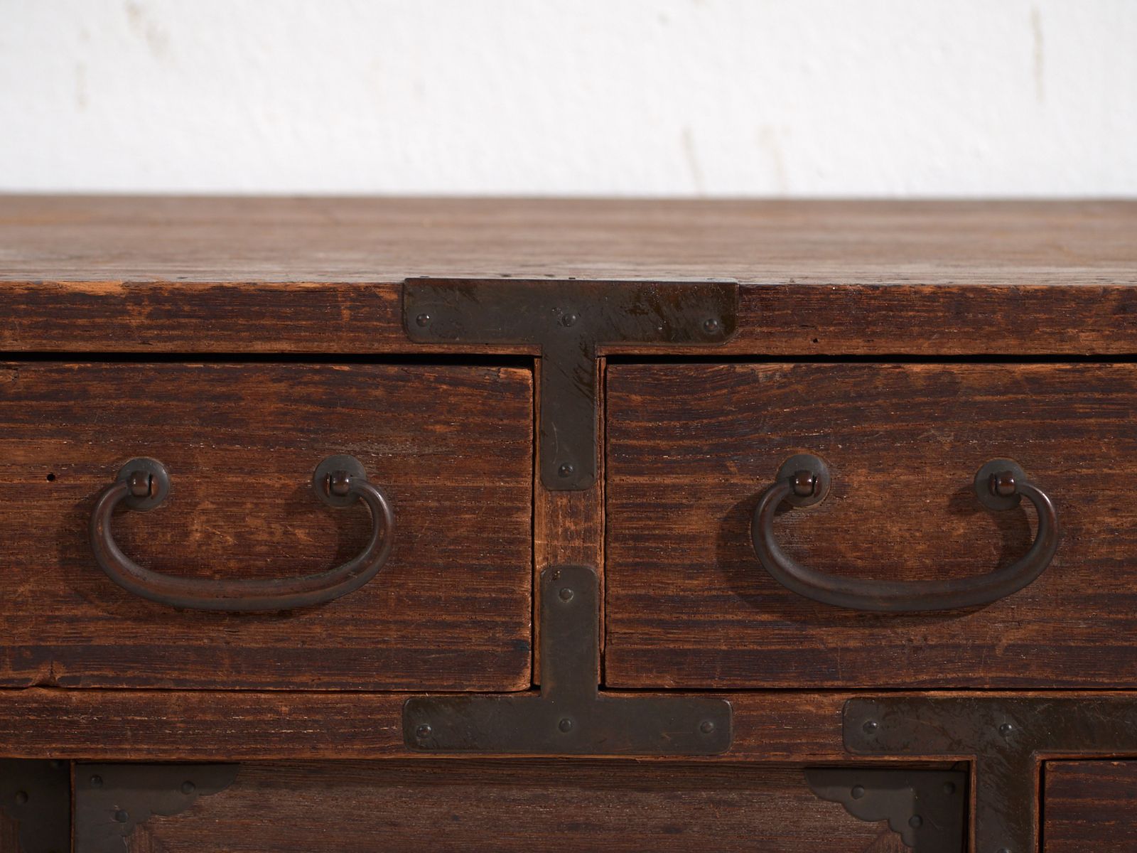 photo furniture Small Antique Japanese Tansu Cabinet – Meiji / Taishō Period (C.1890 1926) #26